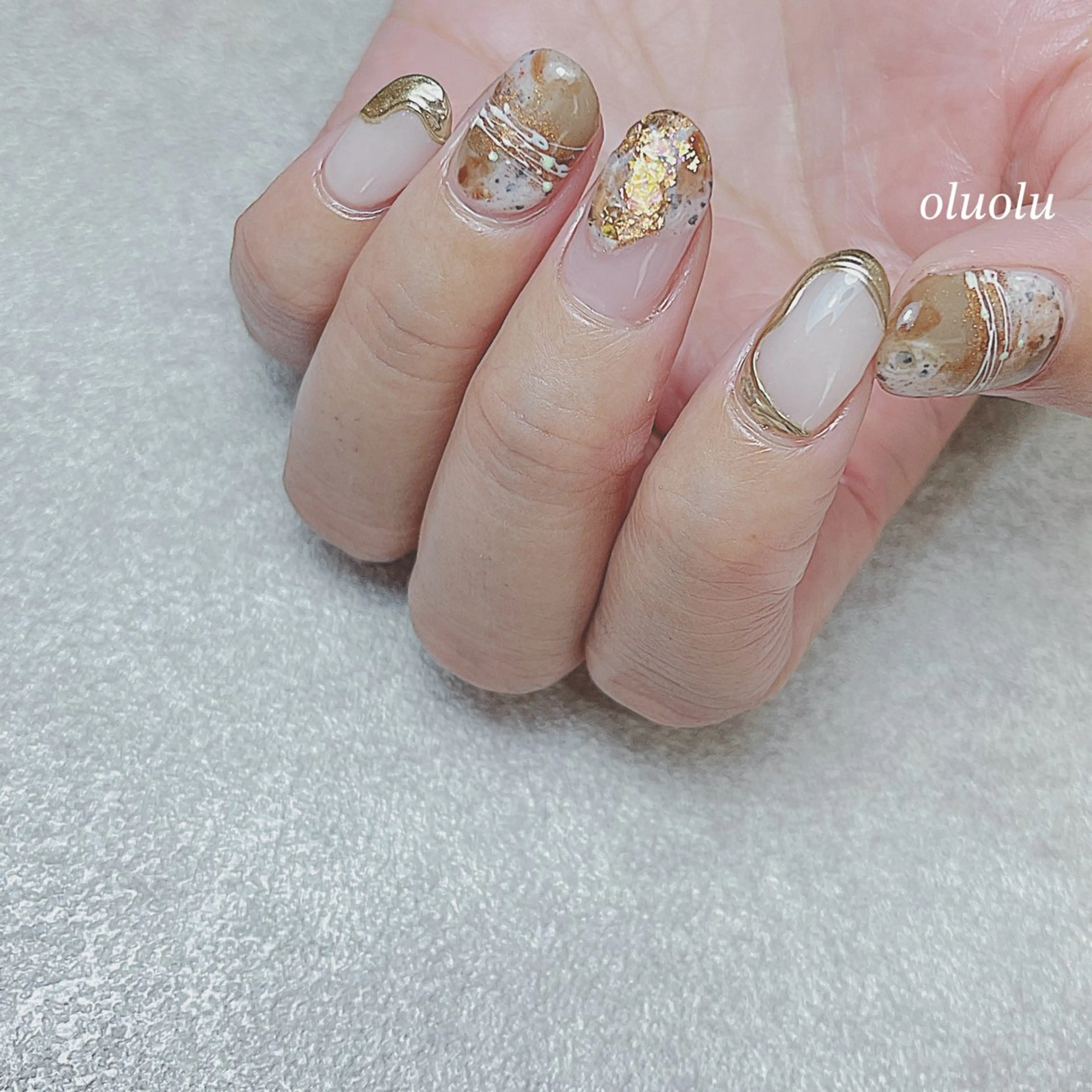 ネイル アートネイル フットネイル ジェルネイル ミラーネイル ニュアンスネイル ハンドネイル 大村 紬華のネイルデザイン