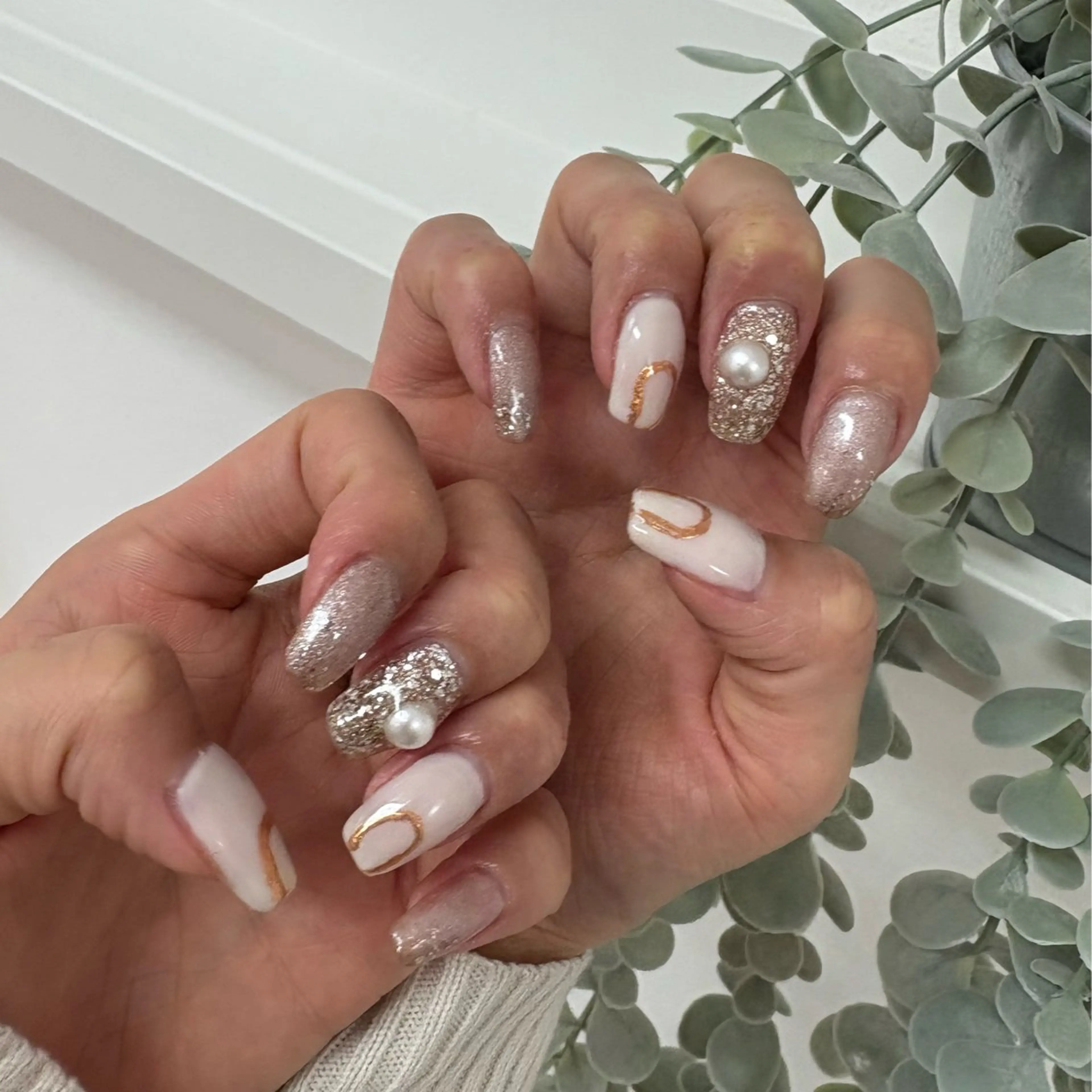 ネイル ハンドネイル リリーズネイル 伊藤のネイルデザイン