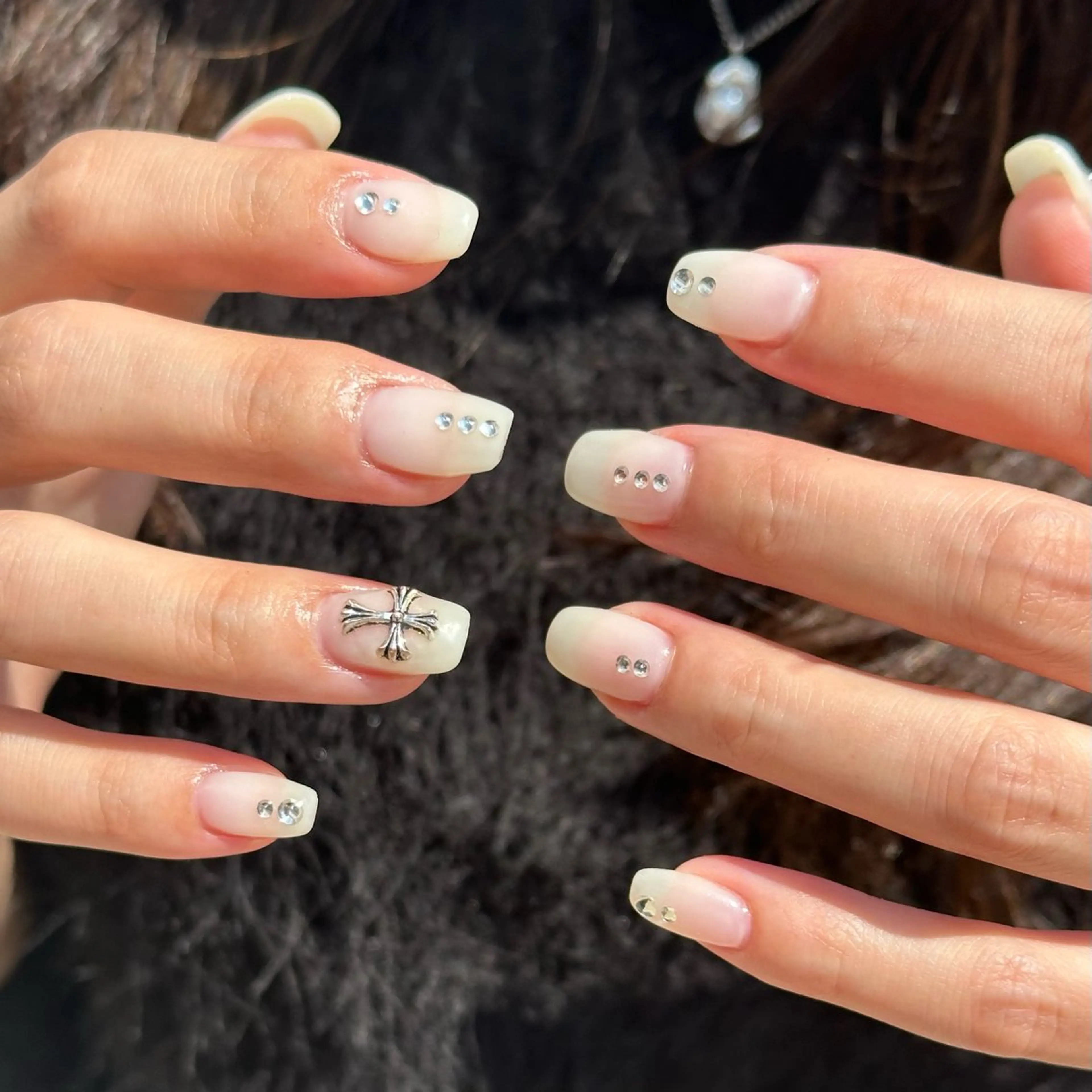 ネイル ハンドネイル COIN  nail hinataのネイルデザイン