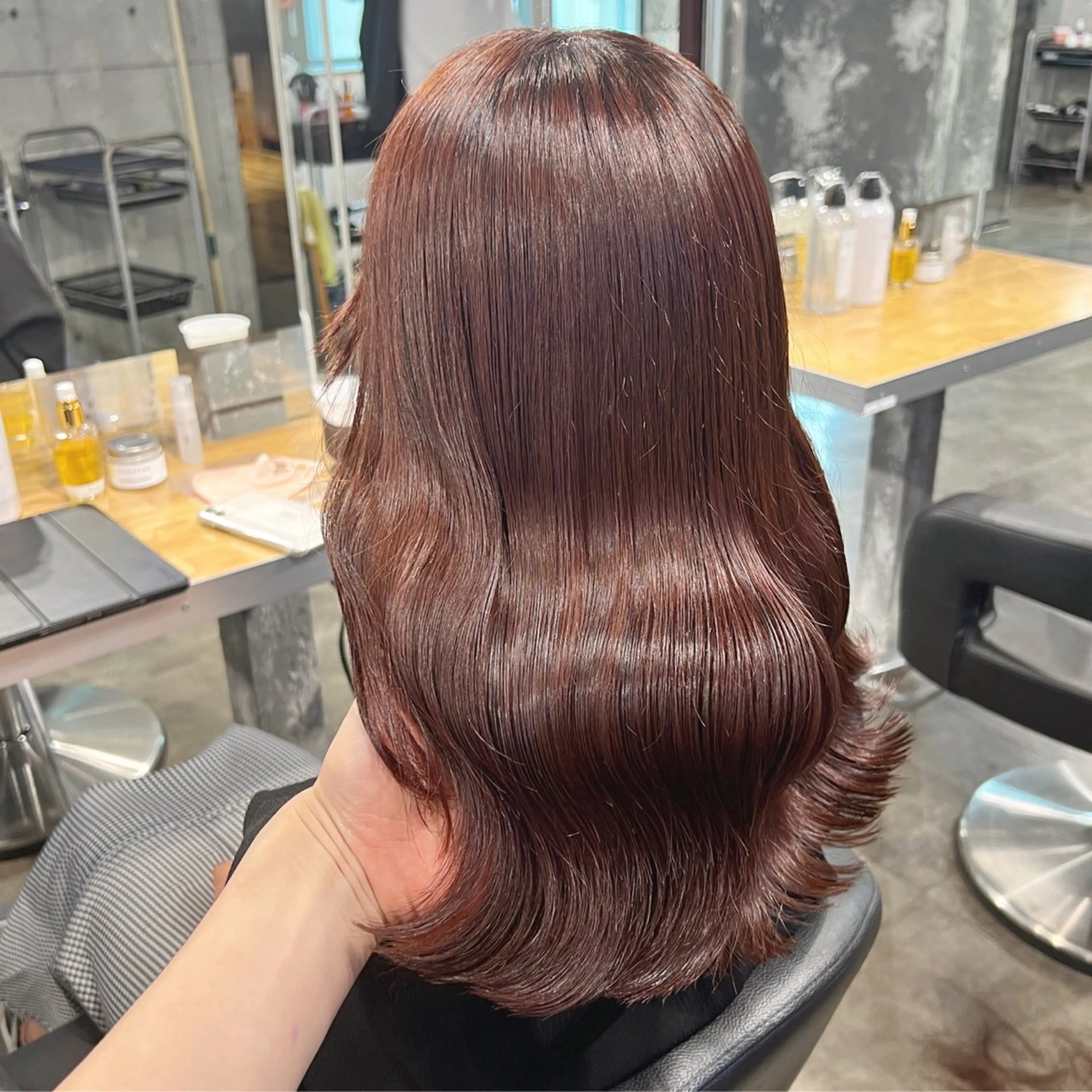 ロング カラー 韓国風ベージュ🤎 赤みなし🌿横浜🤎のヘアスタイル