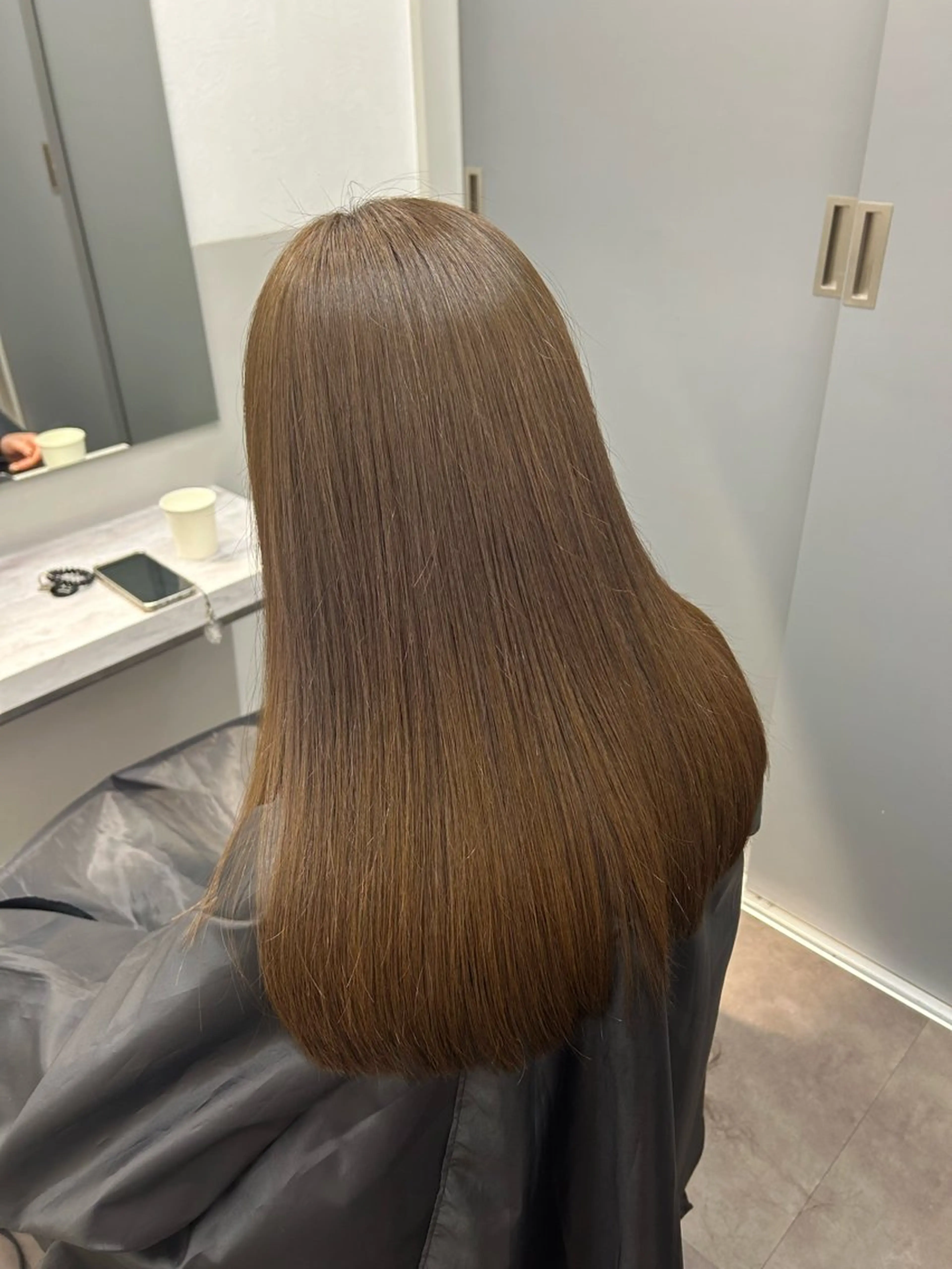 ミディアム カット ヘアカラー トリートメント SALOWIN新宿三丁目frente所属・髪質改善/艶カラー MISATOのヘアスタイル