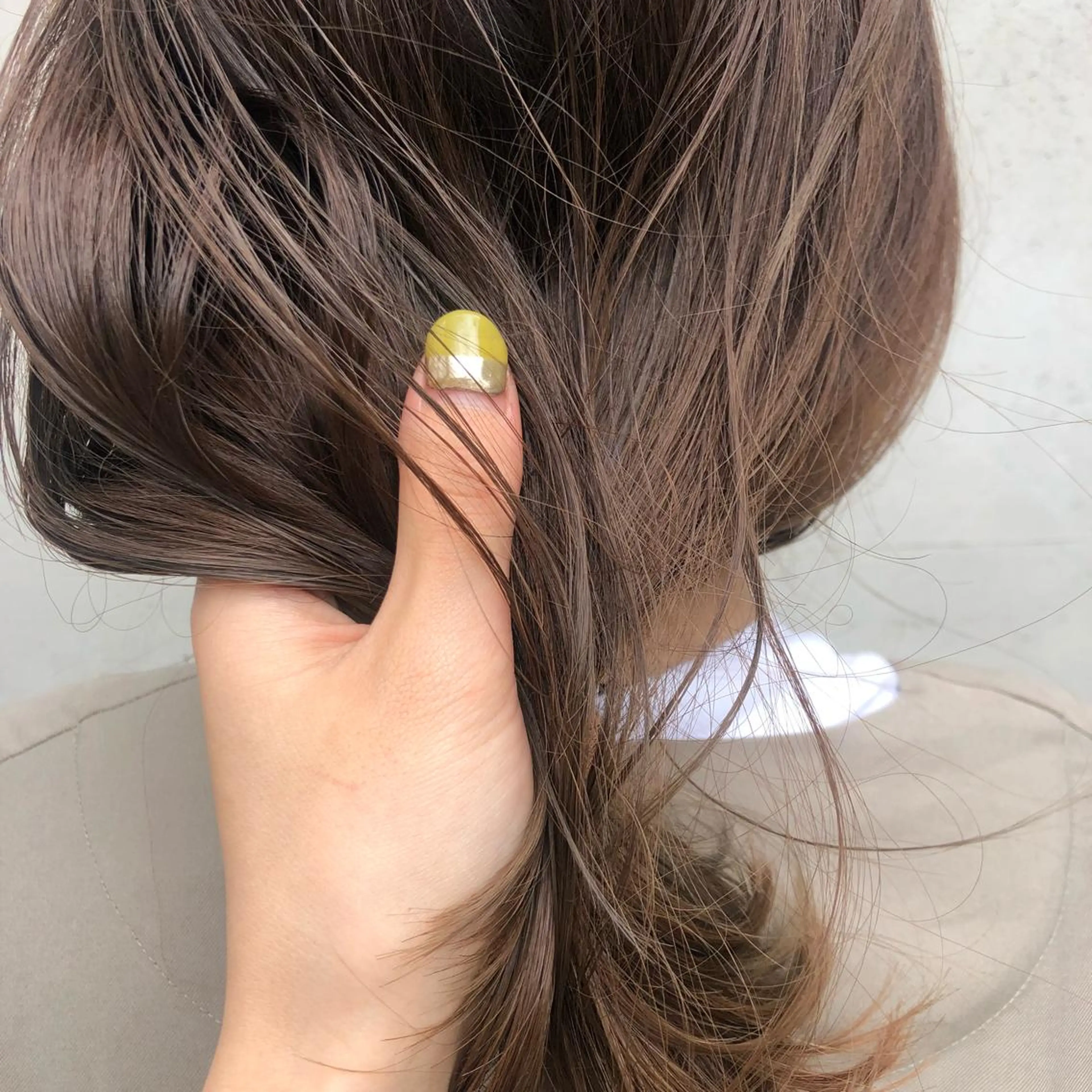 ミディアム カラー ヘアアレンジ ベージュカラー カット ヘアカラー トリートメント 酸性縮毛矯正🧴韓国 レイヤー/髪質改善のヘアスタイル