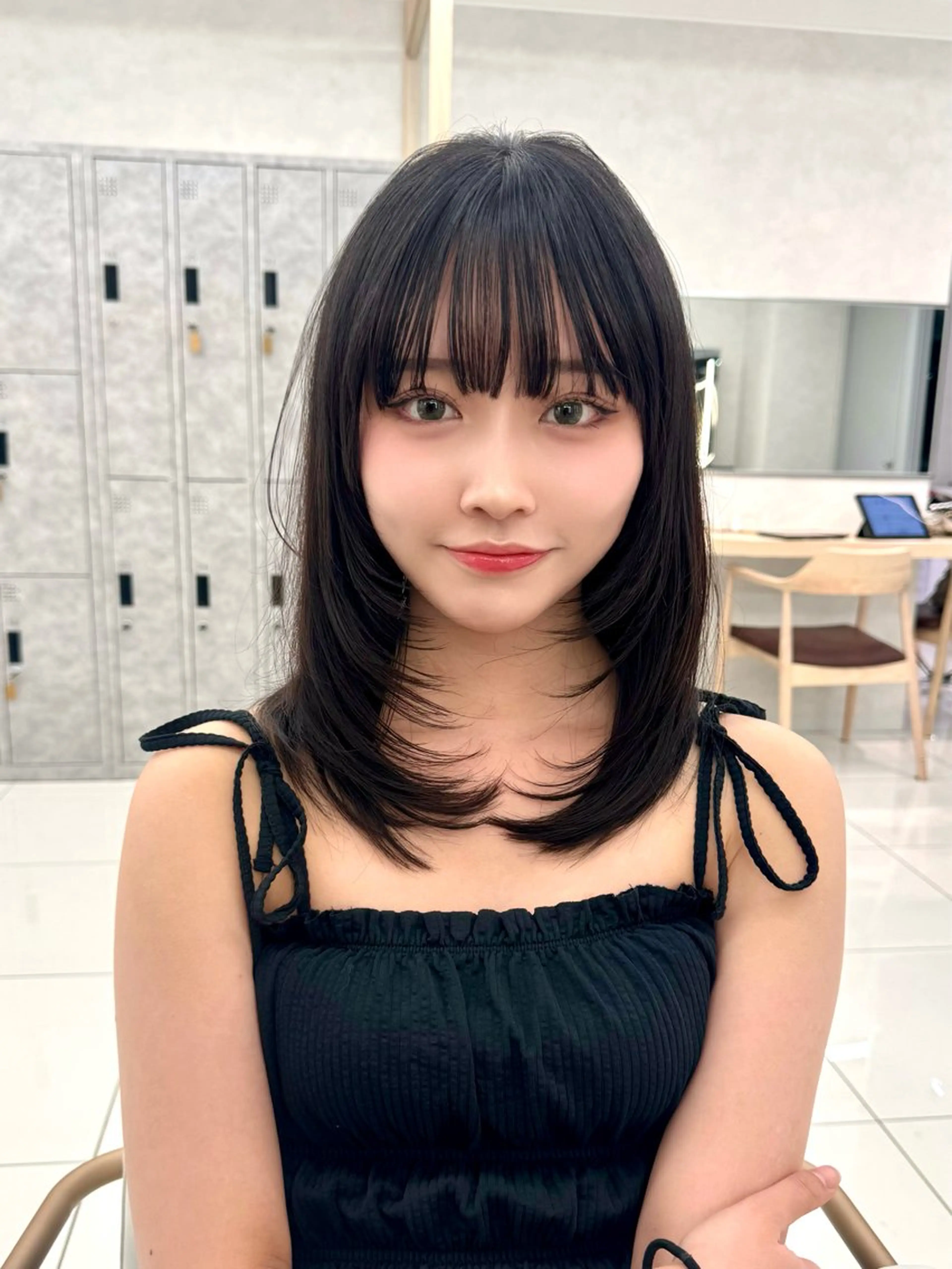 セミロング レイヤー/韓国/ 顔周り/しんやのヘアスタイル