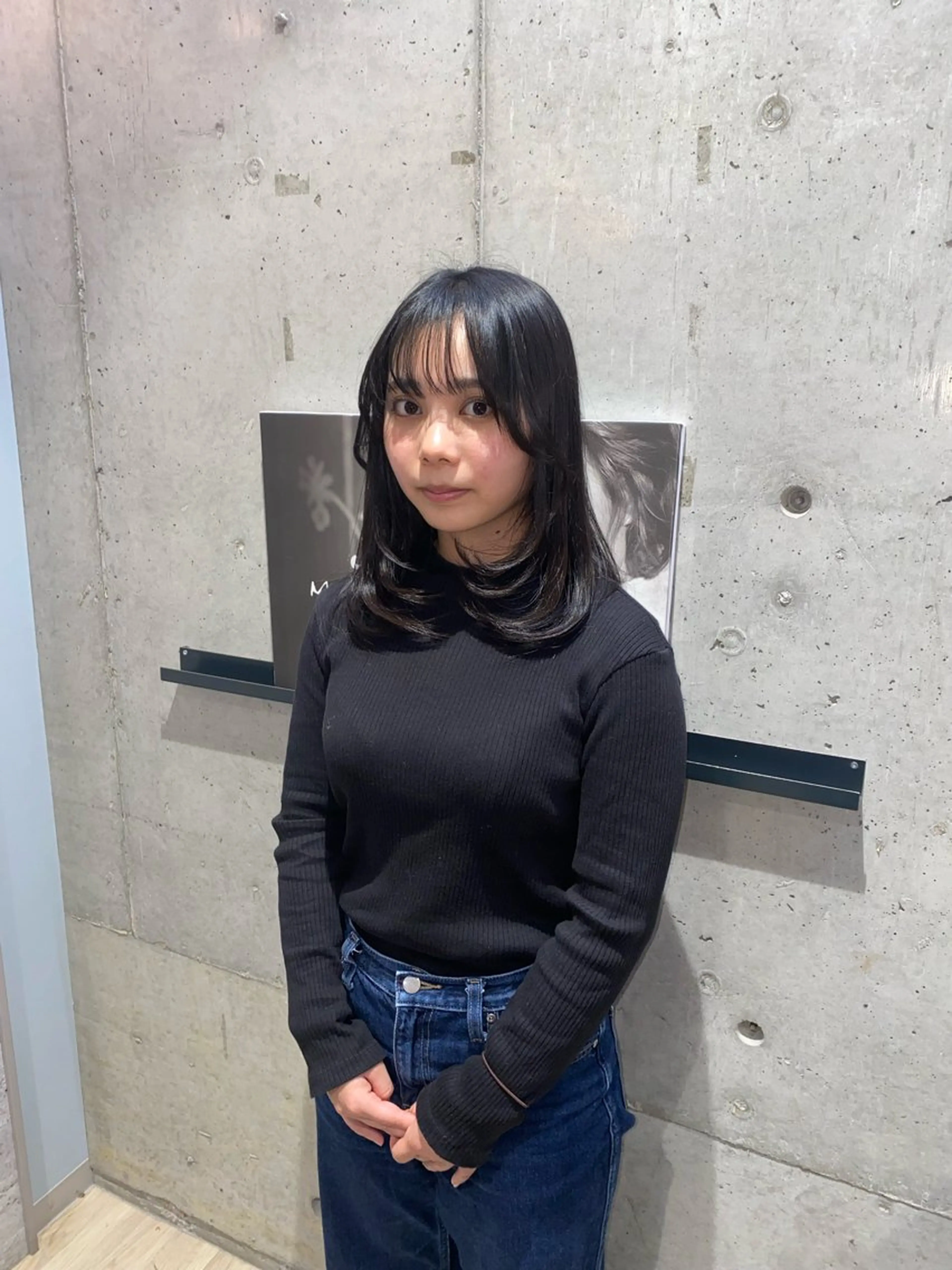 セミロング 友利 翔太のヘアスタイル