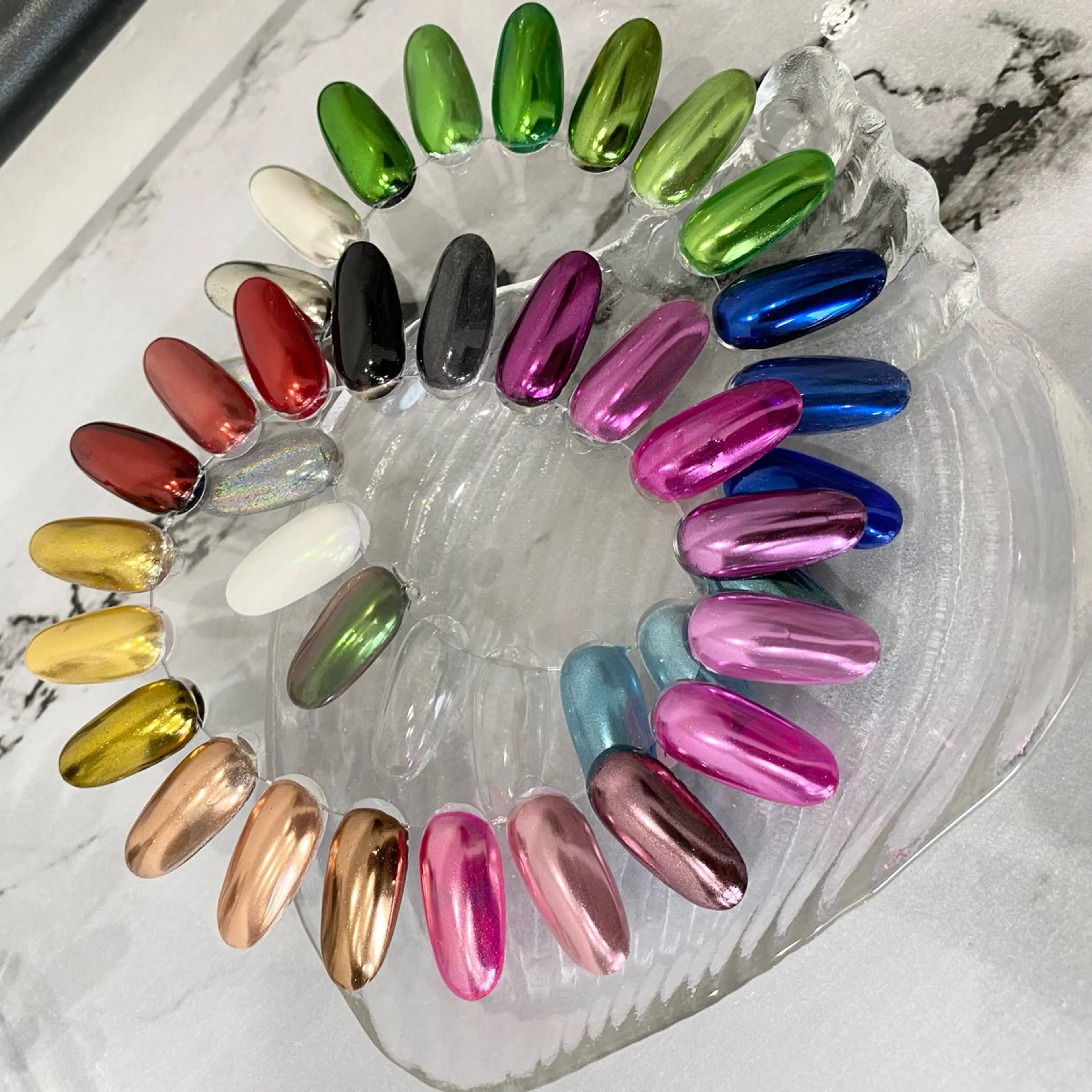 ネイル ネイルサロン《シア》 市木 佑実のネイルデザイン