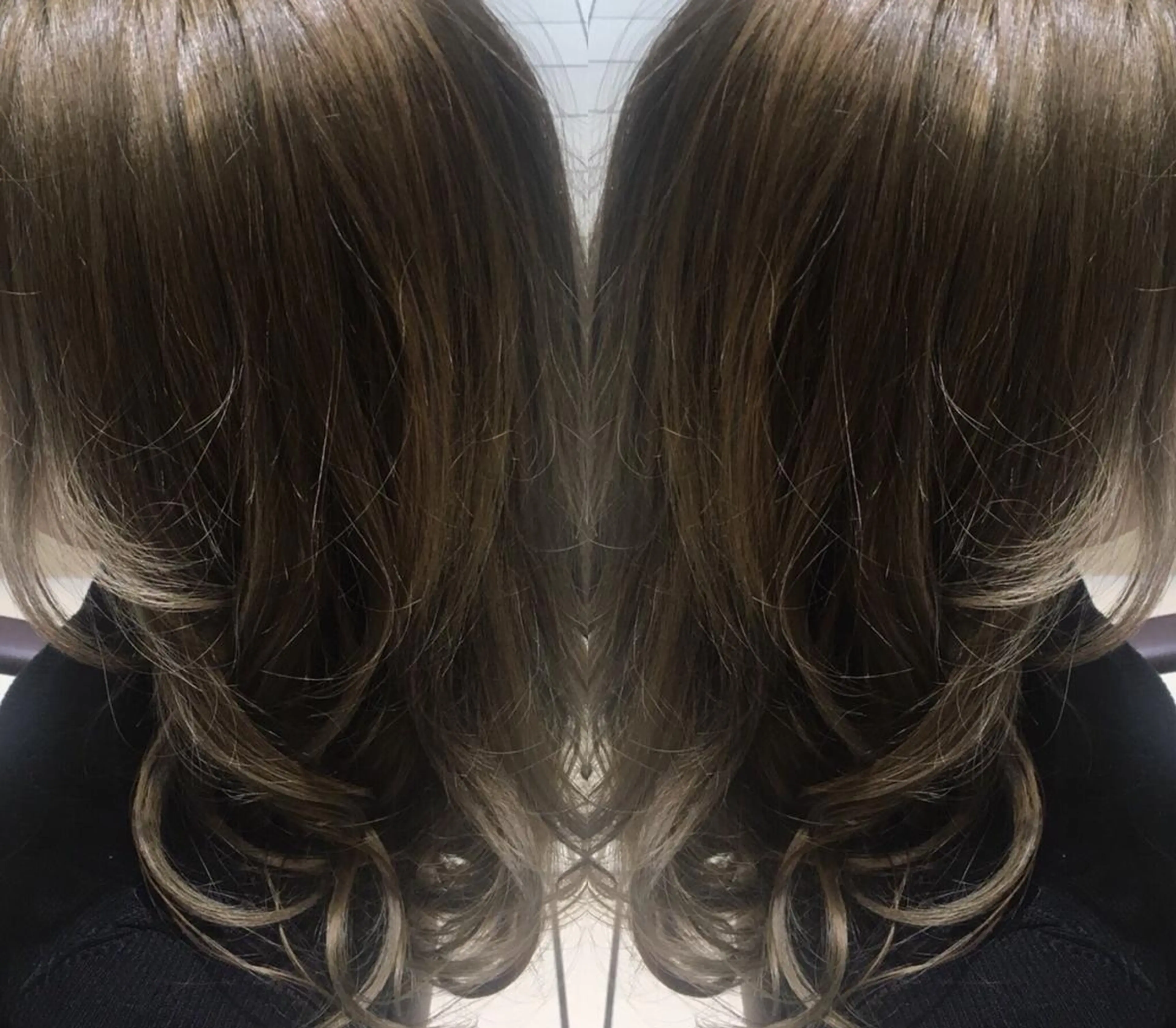 ロング カラー パーマ ヘアアレンジ Device ディバイスのヘアスタイル