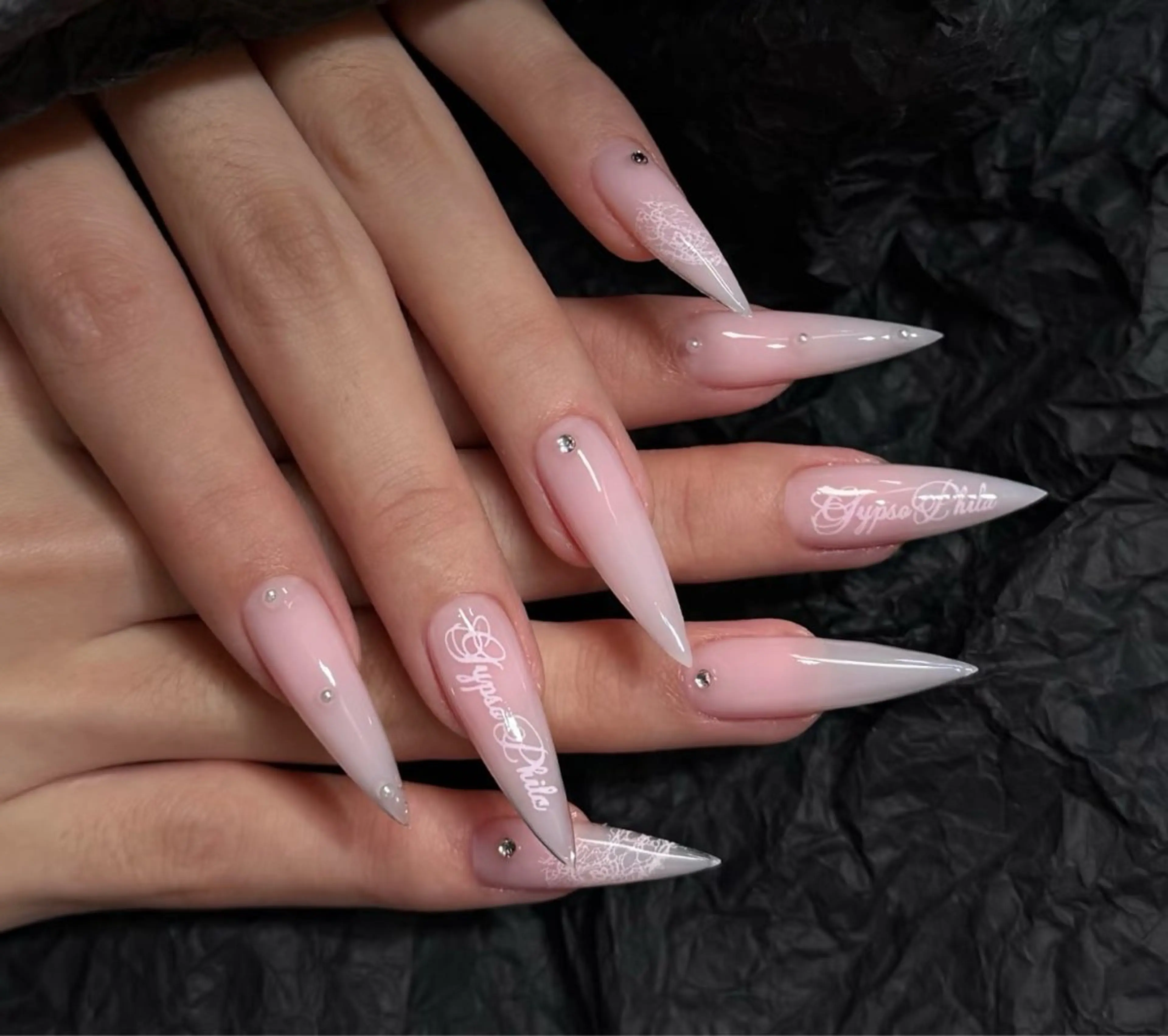 ネイル ハンドネイル Pure&Rich Nailのネイルデザイン