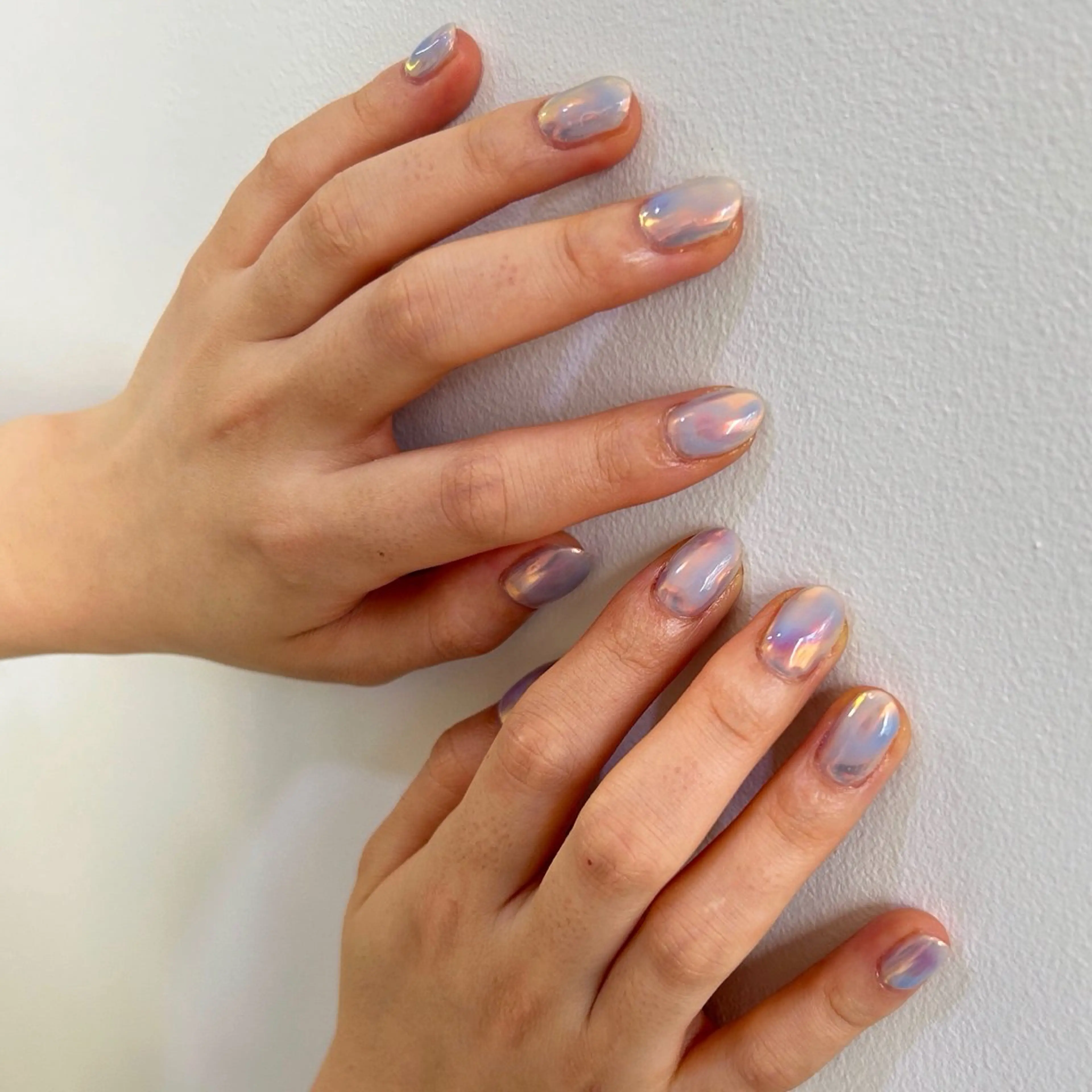 ネイル アートネイル べっ甲ネイル ジェルネイル グリーン キラキラネイル nailstudio eviz新宿店のネイルデザイン