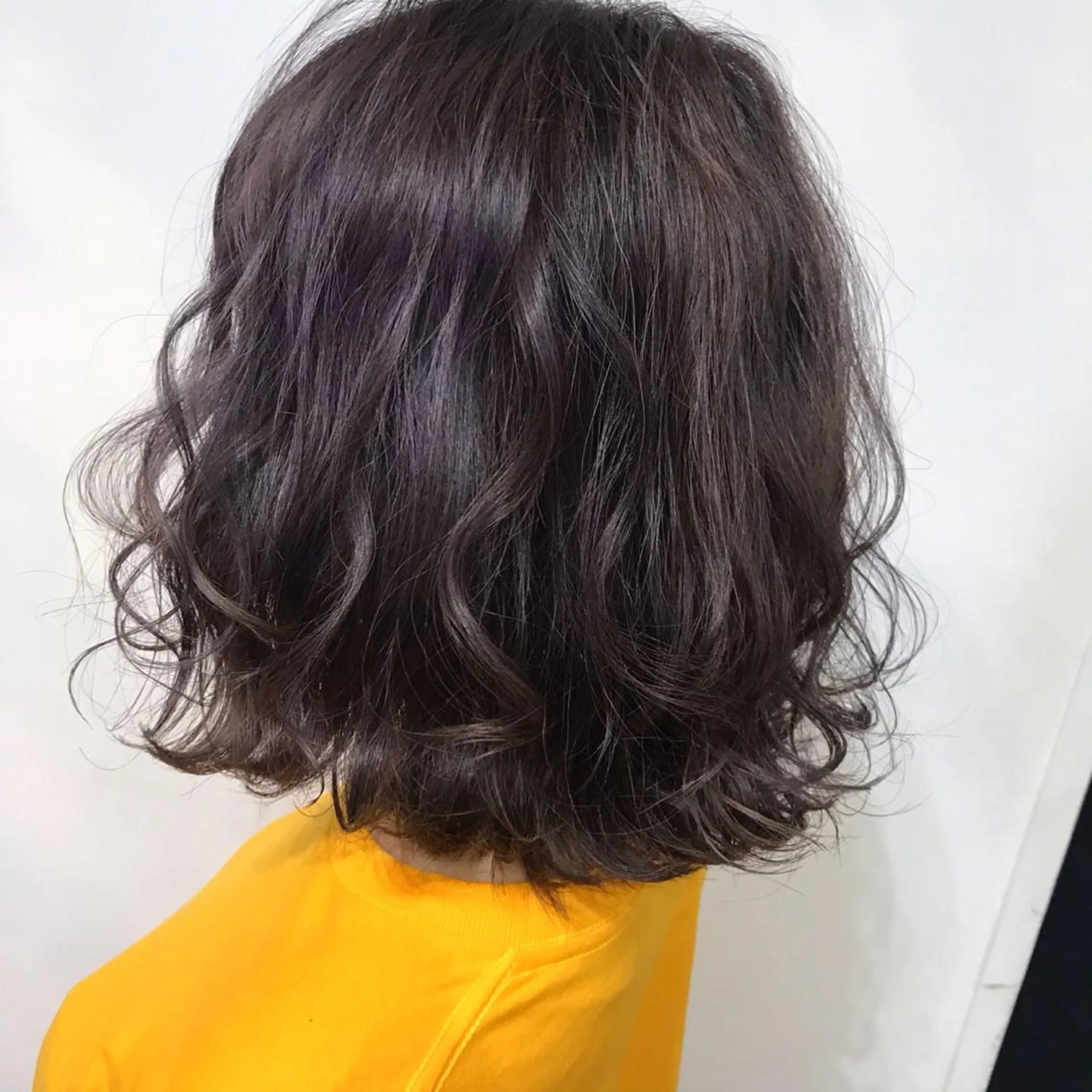 ミディアム カラー 黒髪 艶カラー/フェイス レイヤー/たむのヘアスタイル