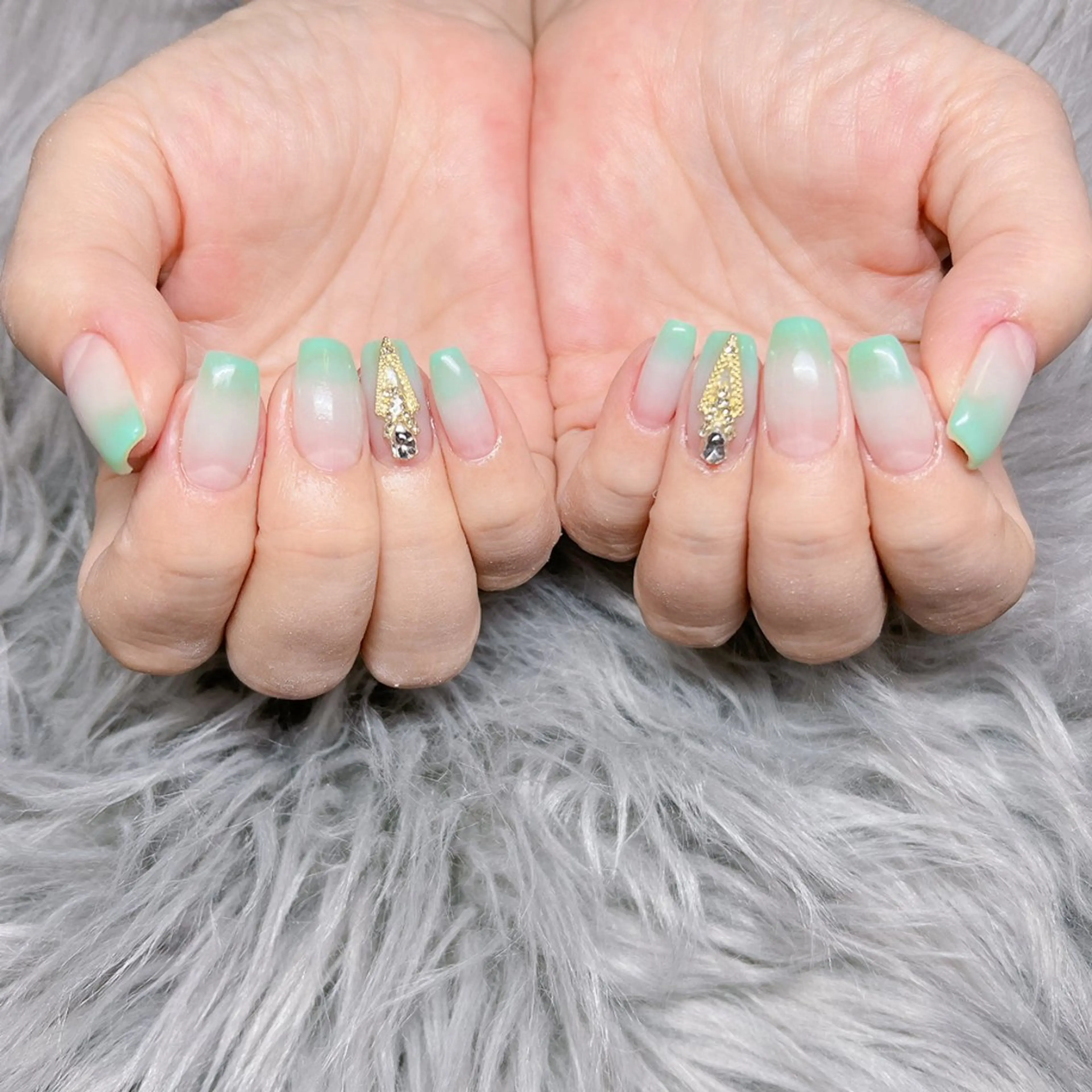 ネイル 個室ネイルサロンDolly  Girl〜ドーリーガール〜所属・DollyGirl KYOKOのネイルデザイン