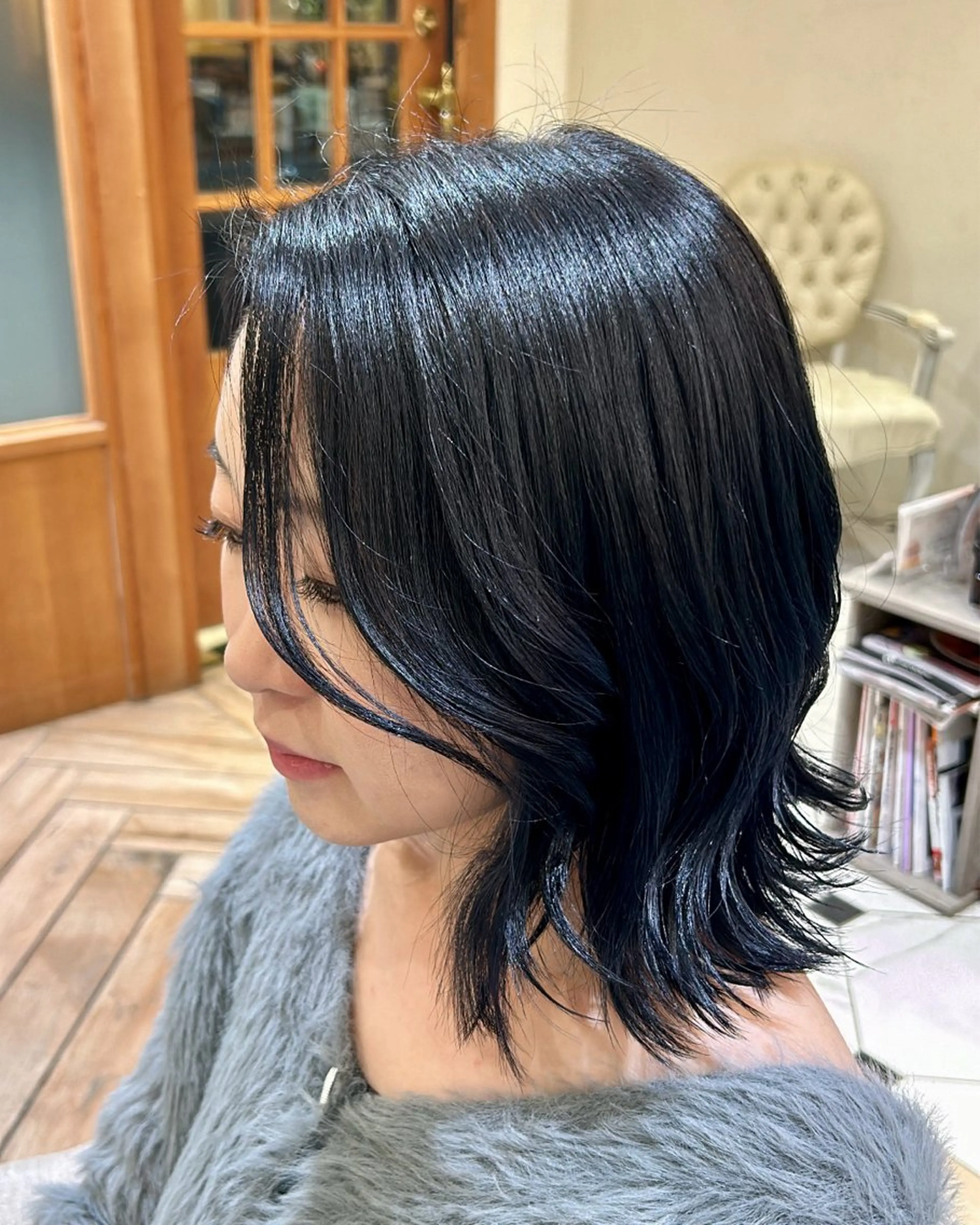 ミディアム カラー ヘアカラー 河野 穂香のヘアスタイル