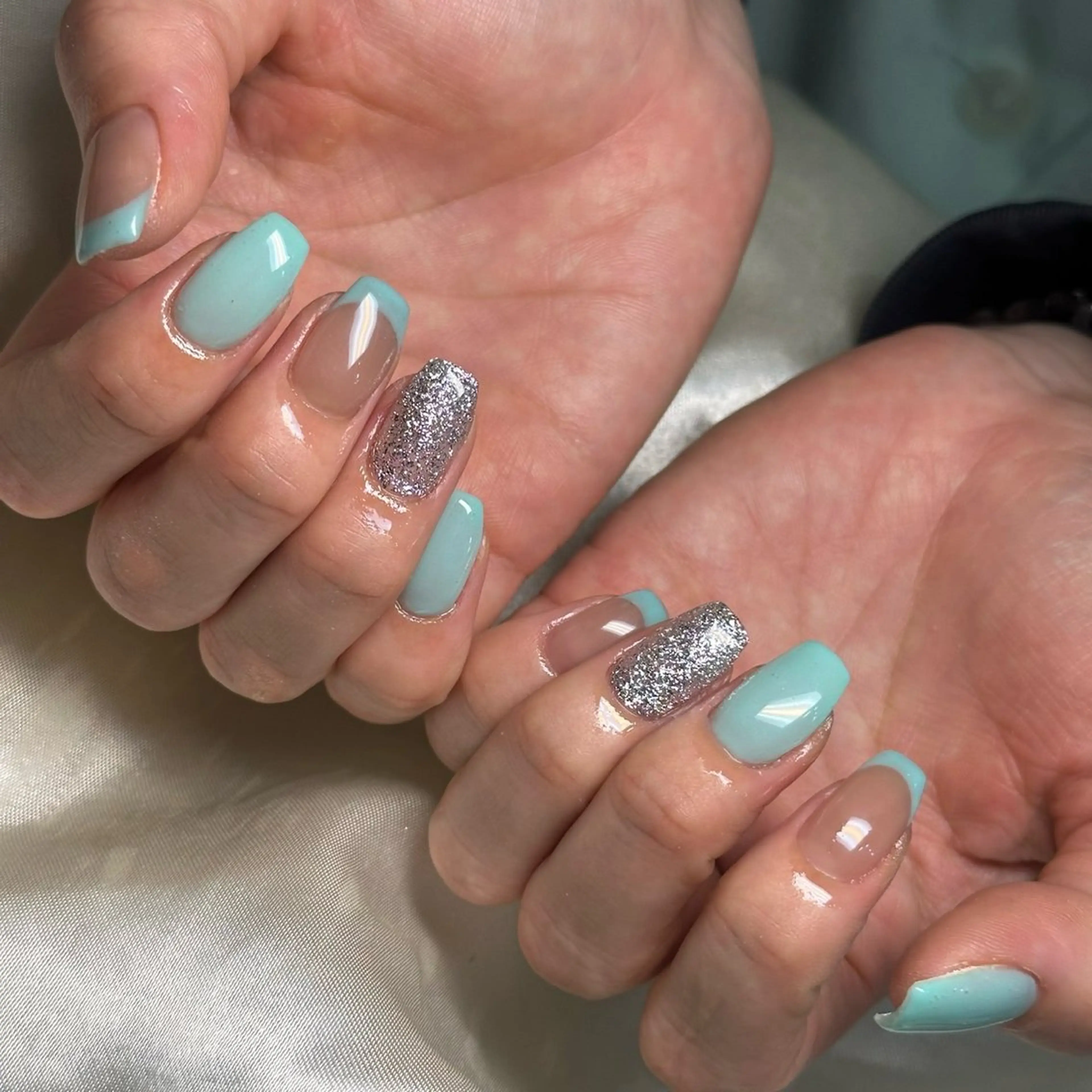 ネイル フレンチネイル ラメ(グリッター) ＥＮＮＡＩＬ野中本店所属・EN_NAIL 野中本店Ayakaのネイルデザイン