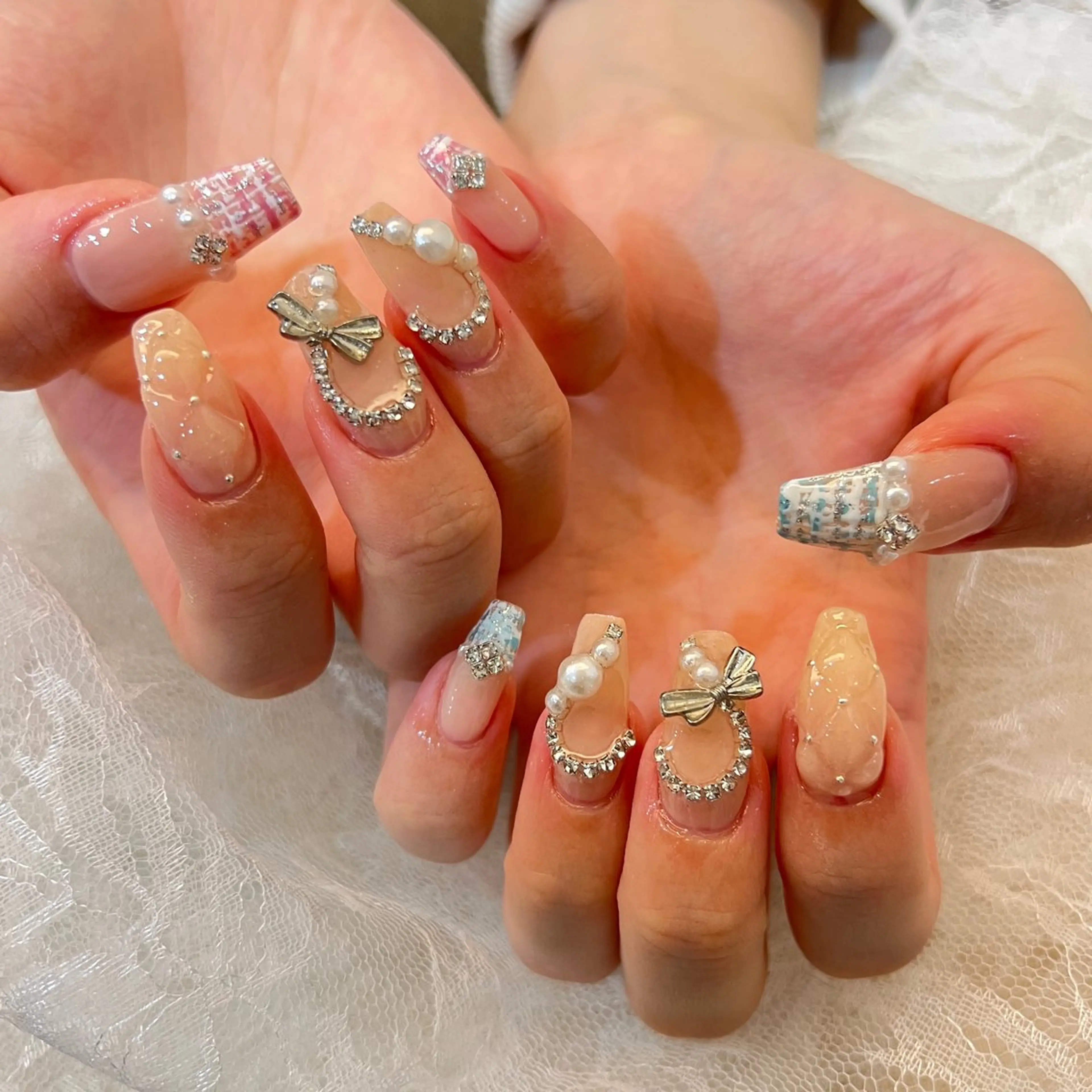 ネイル ハンドネイル 河野 弥月のネイルデザイン