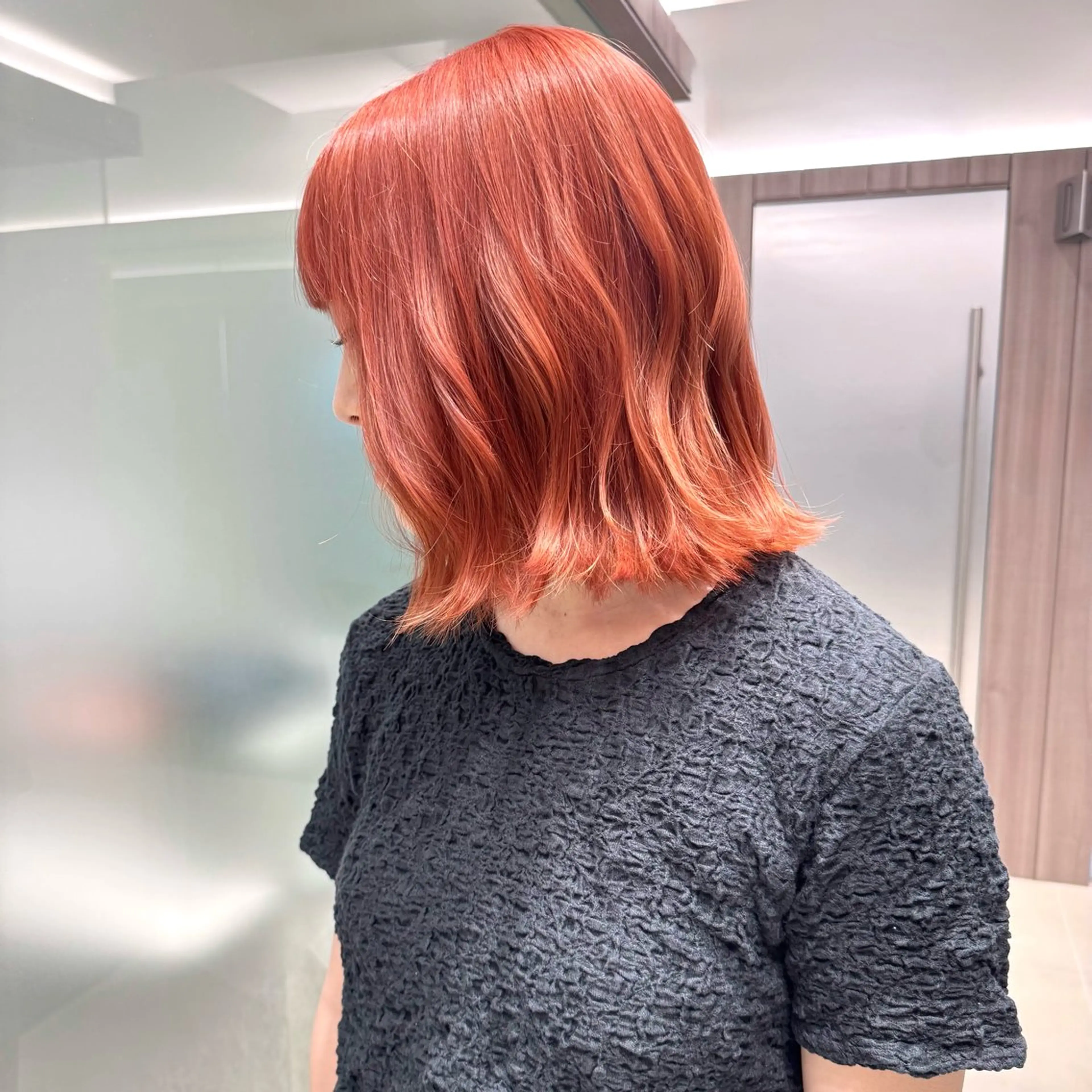 ショート カラー ブリーチ オレンジ ピンクカラー カット ヘアカラー トリートメント MiU所属・髪質改善|ストレート |ブリーチ|ゆたかのヘアスタイル