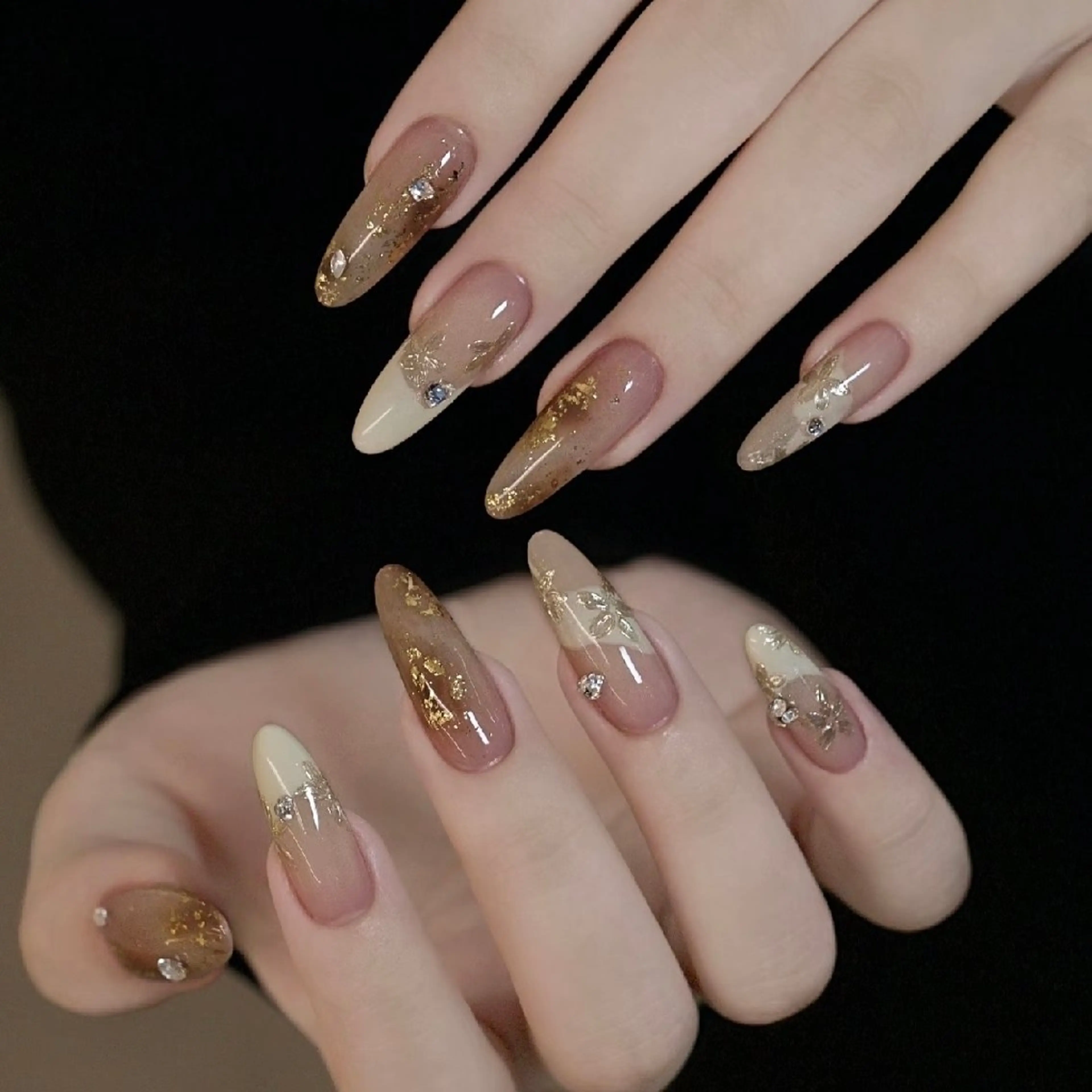 ネイル ハンドネイル ハンドケア Hana Bloom Nail💗YUIのネイルデザイン