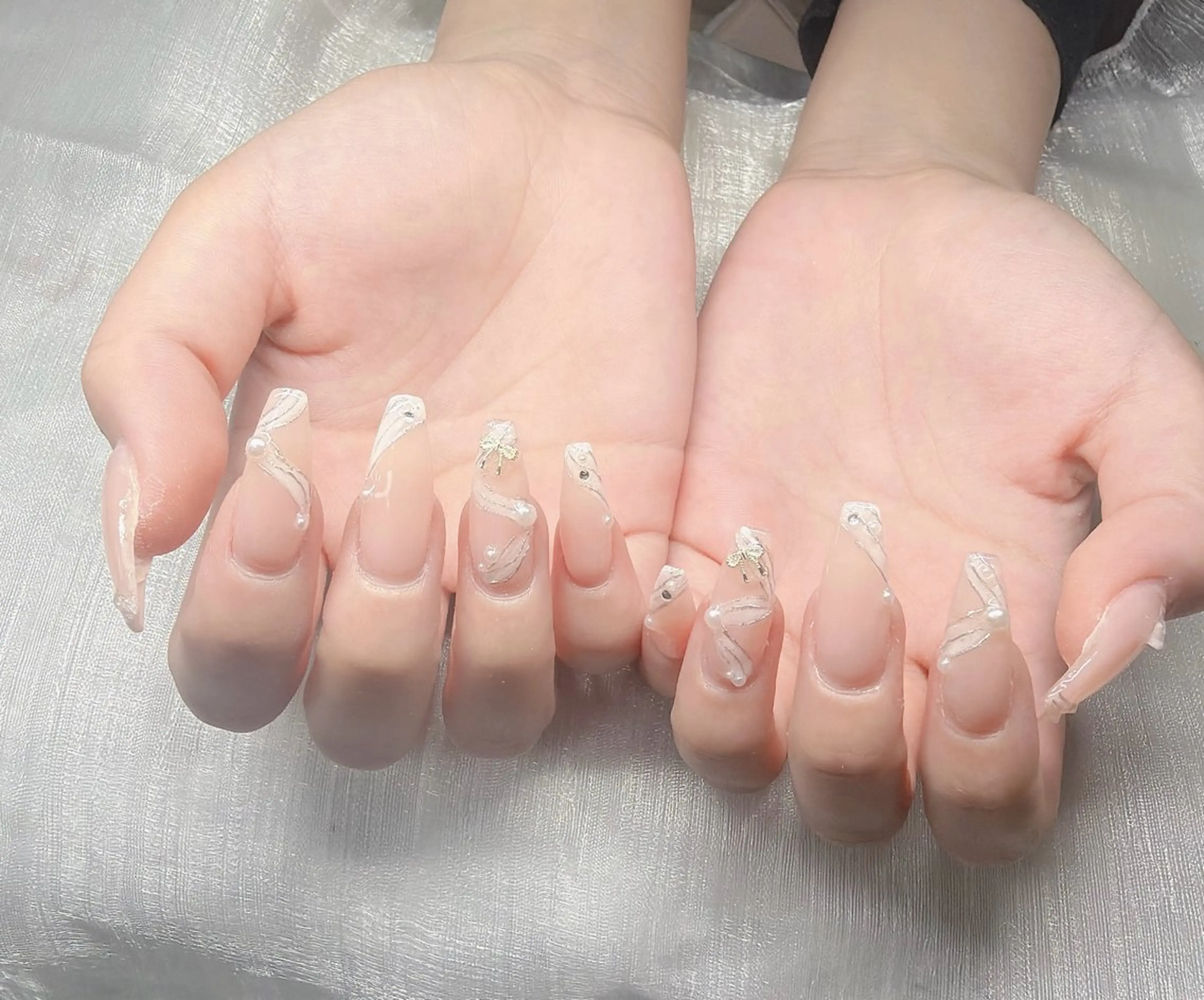 ネイル ハンドネイル Lee Nailsのネイルデザイン