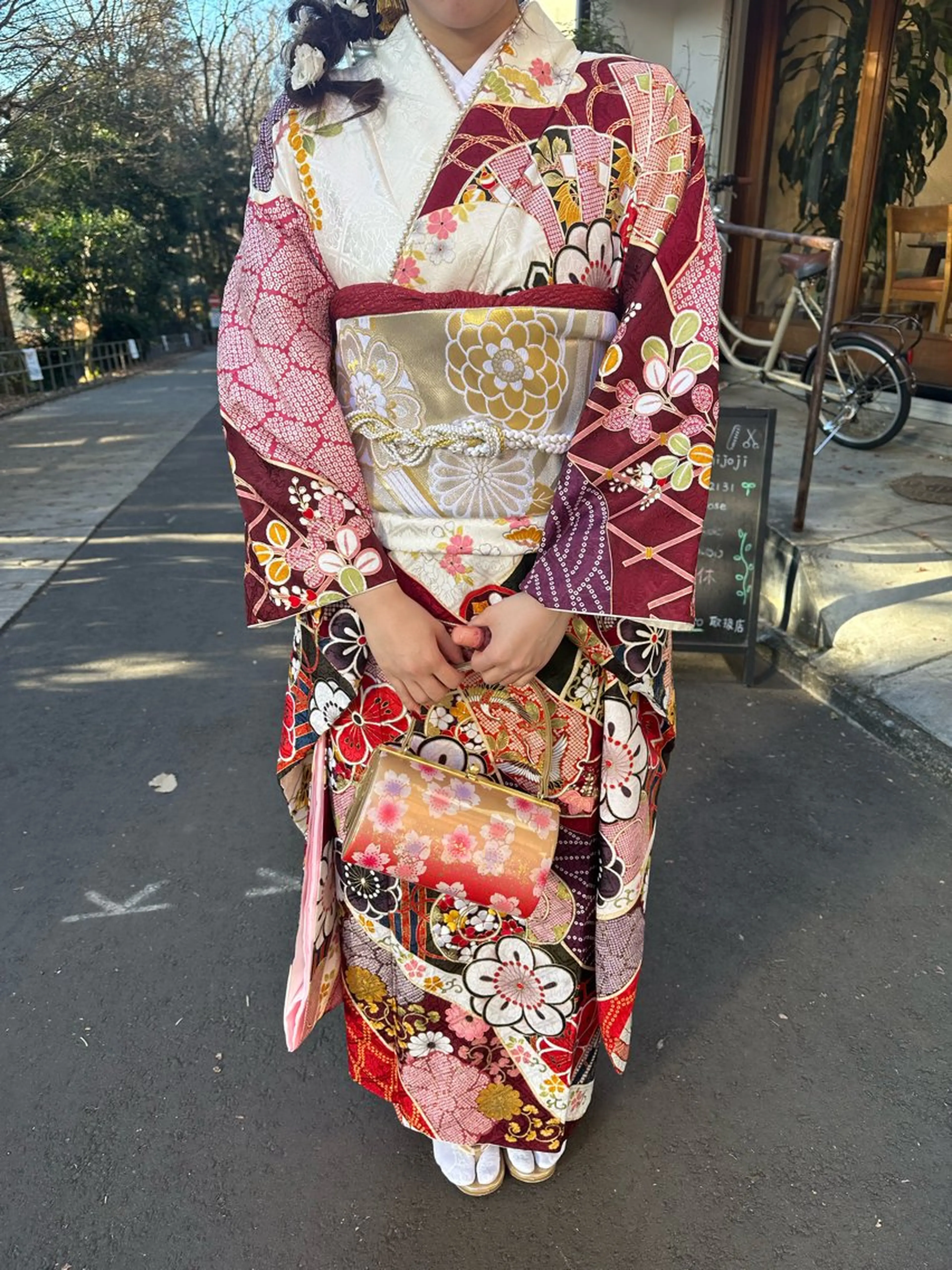 【早朝料金〜10時】振袖着付+ヘアセットの写真