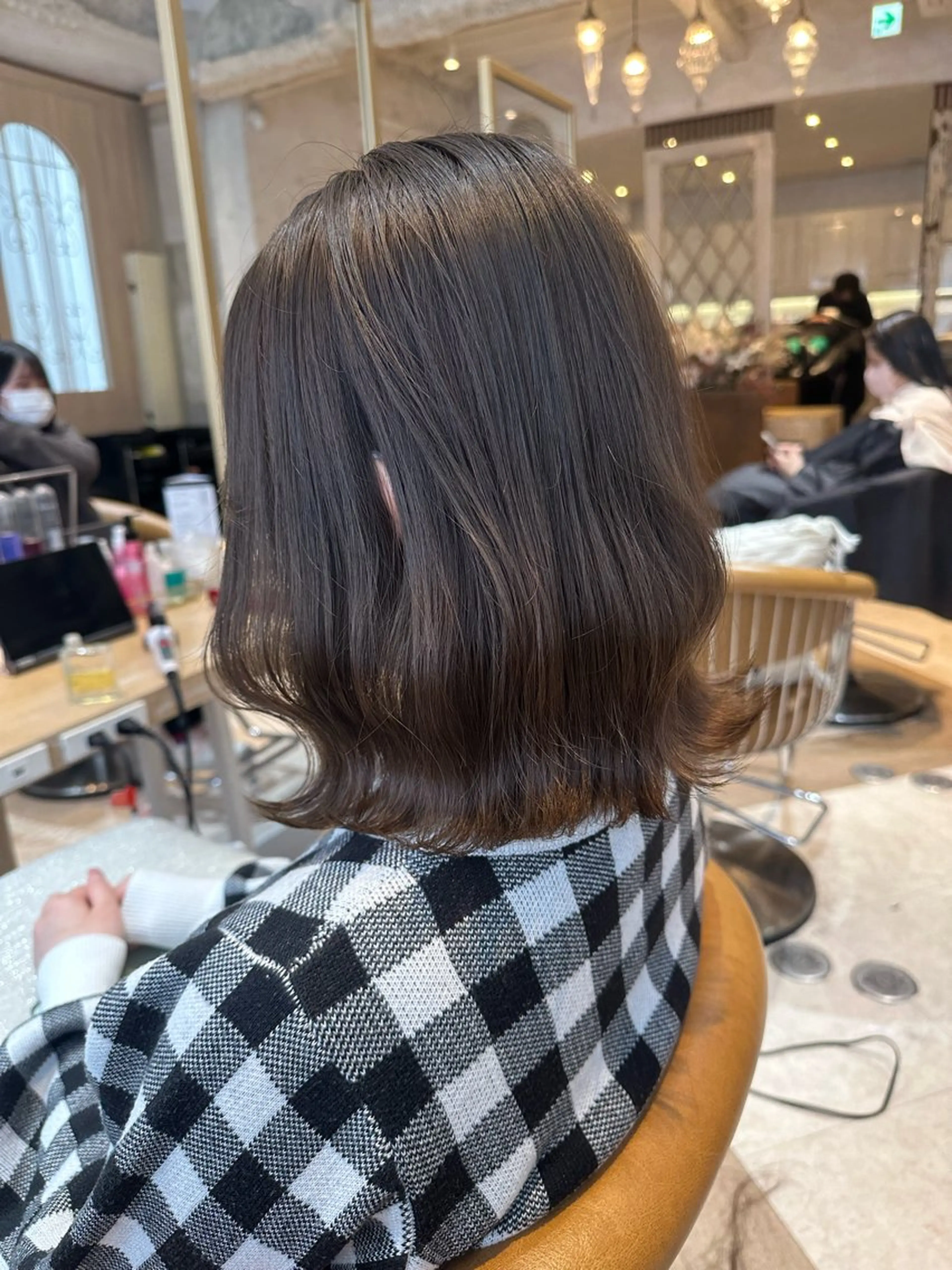 ショート ボブ 外ハネヘア ヘアカラー 艶カラー/ボブ /似合わせ/田口愛那のヘアスタイル