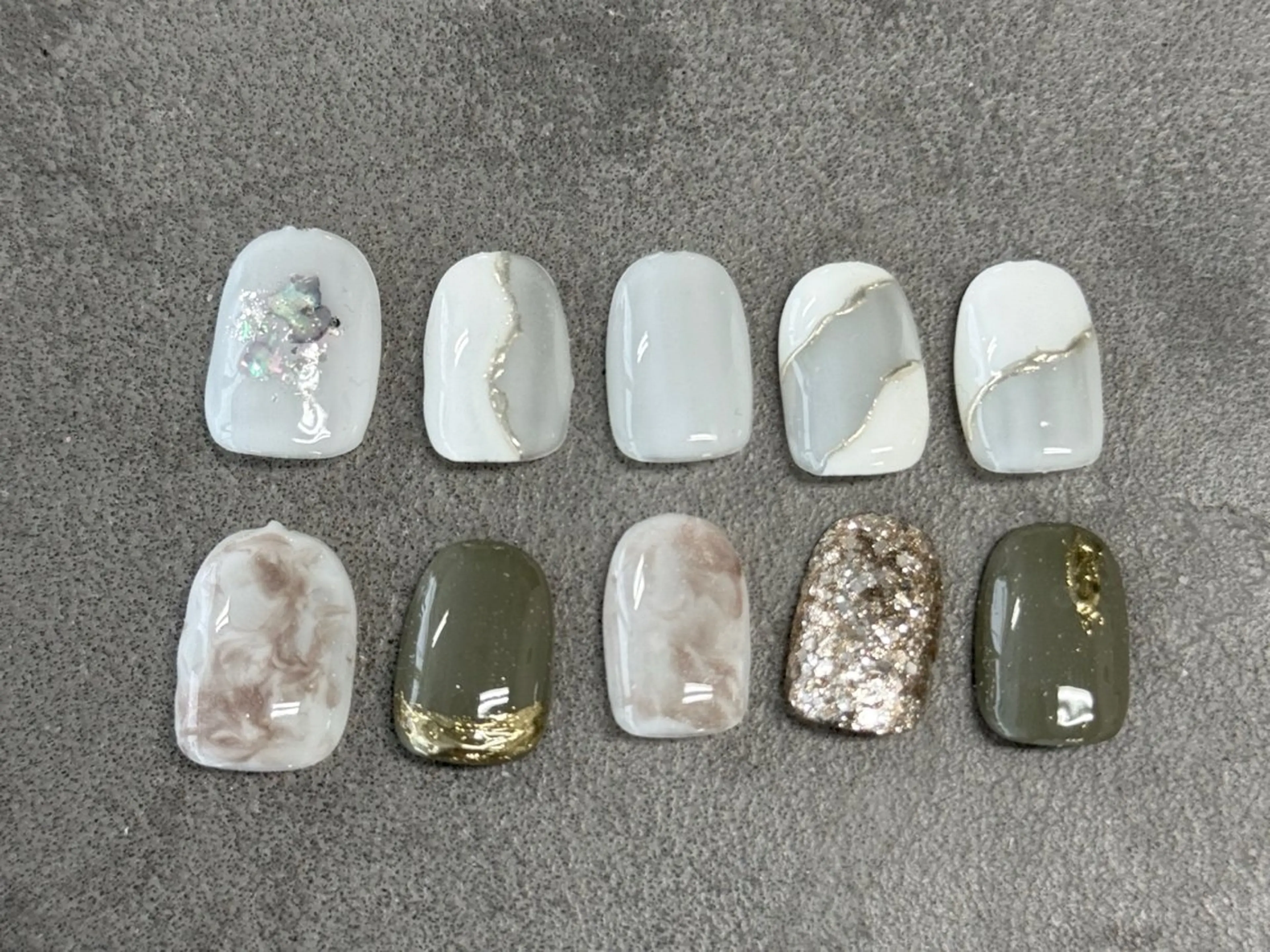 ネイル 寺崎 葉月のネイルデザイン