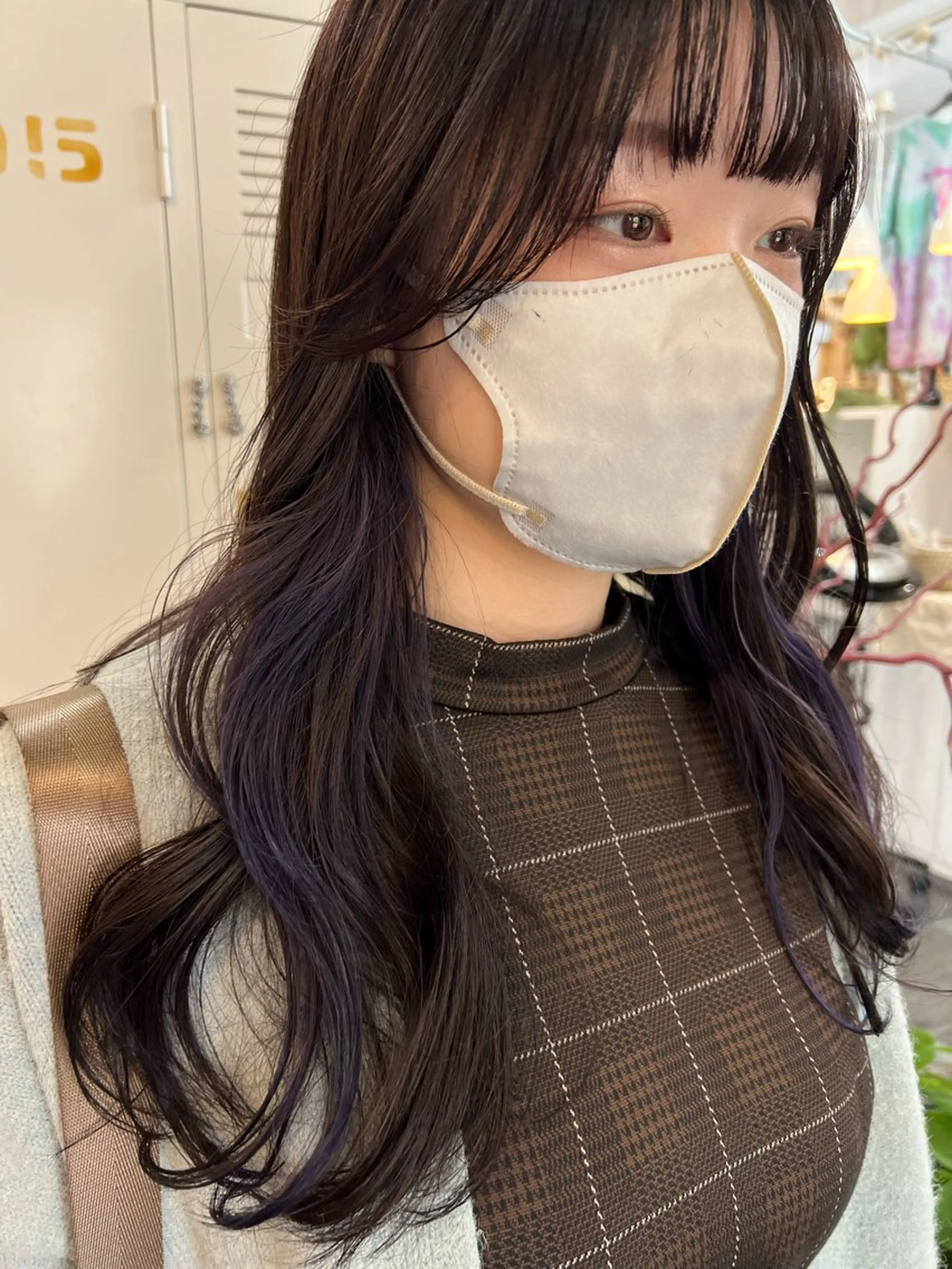 ロング カラー ラベンダーカラー LOMARLIE JURIAのヘアスタイル