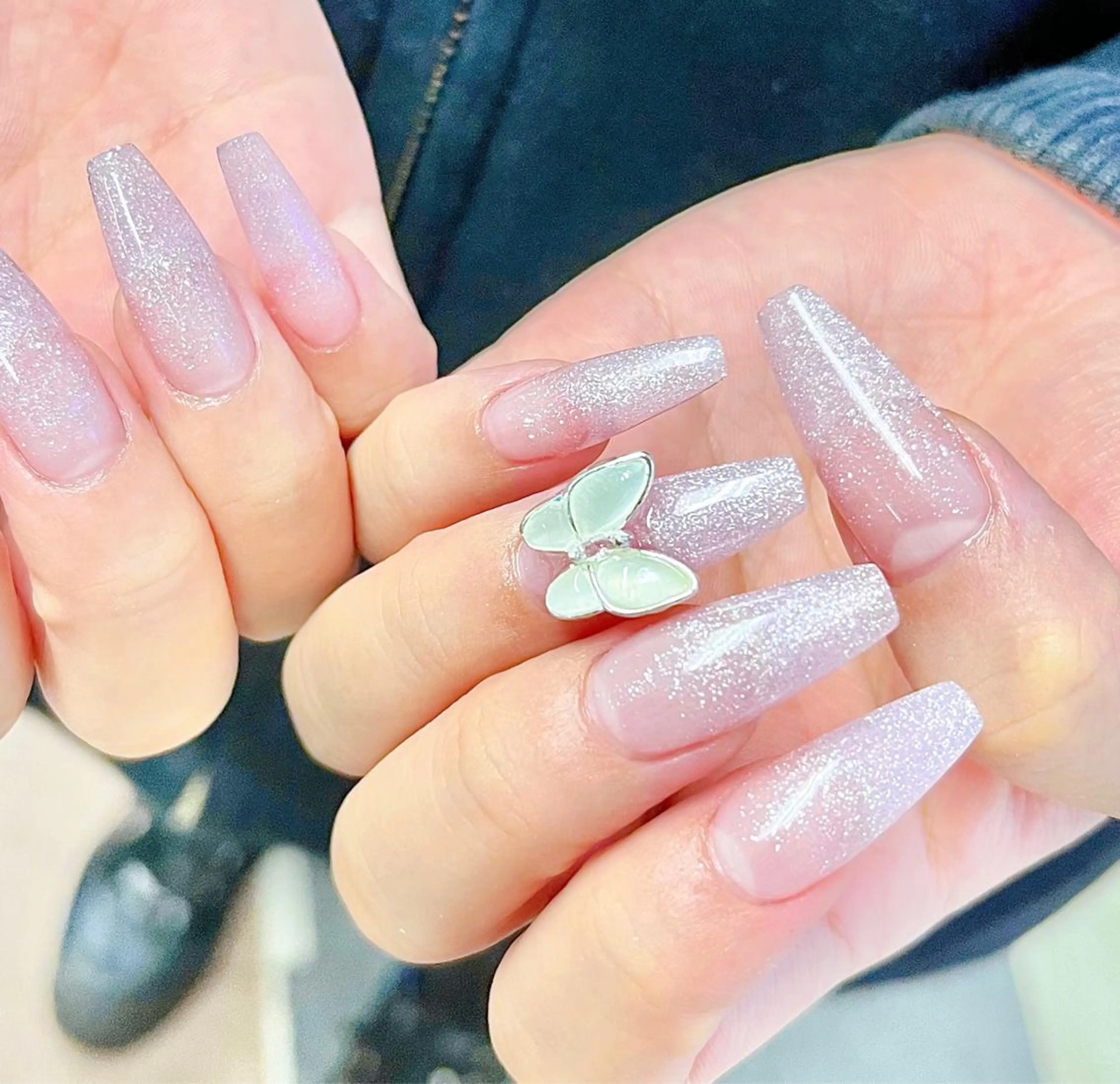 ネイル グラデーション ラメ(グリッター) ラメグラデーション 持ち込み スカルプネイル nail &eye    ADDICT OHORI所属・addict 練習中のネイルデザイン