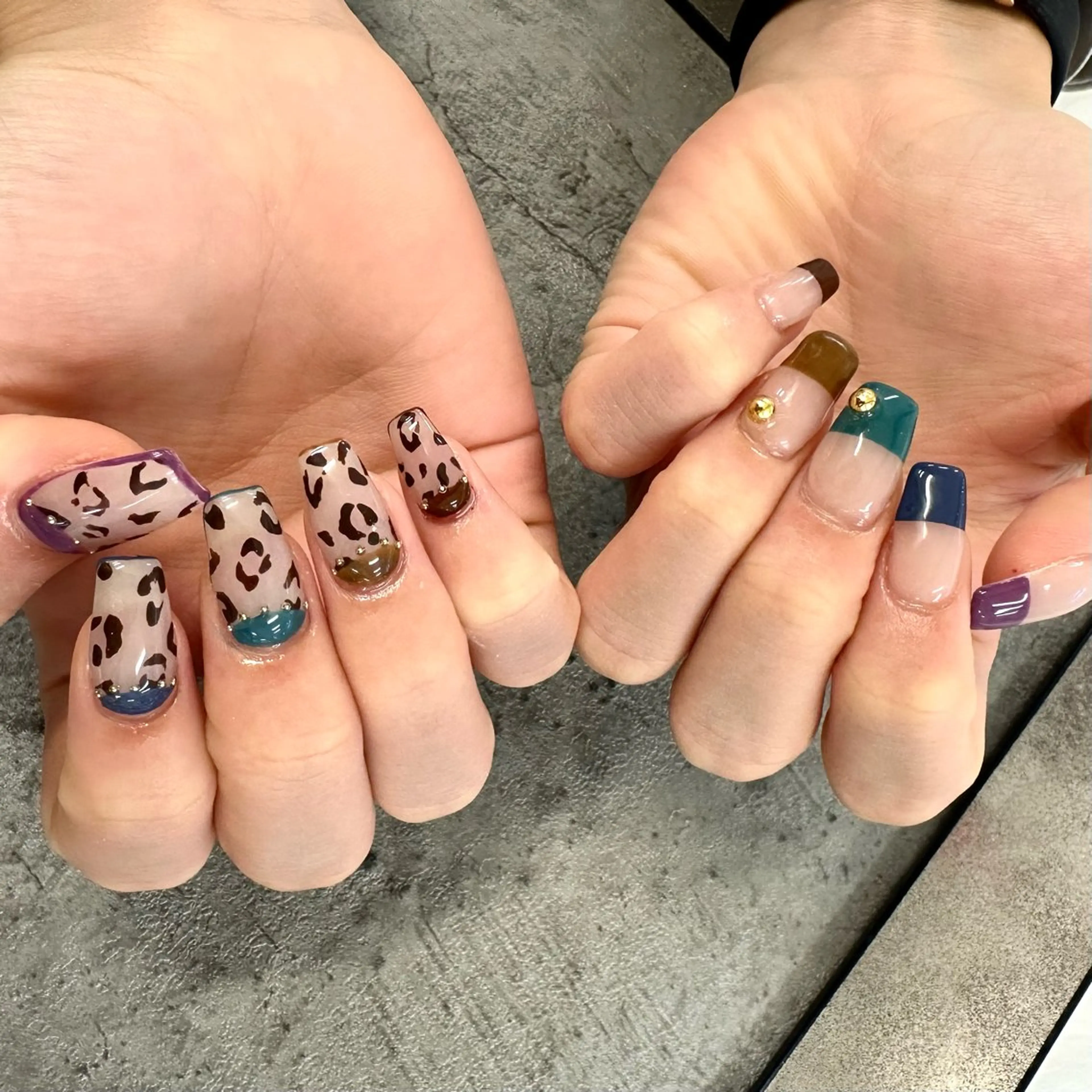 ネイル ハンドネイル Moon  Nail /栄　大須のネイルデザイン