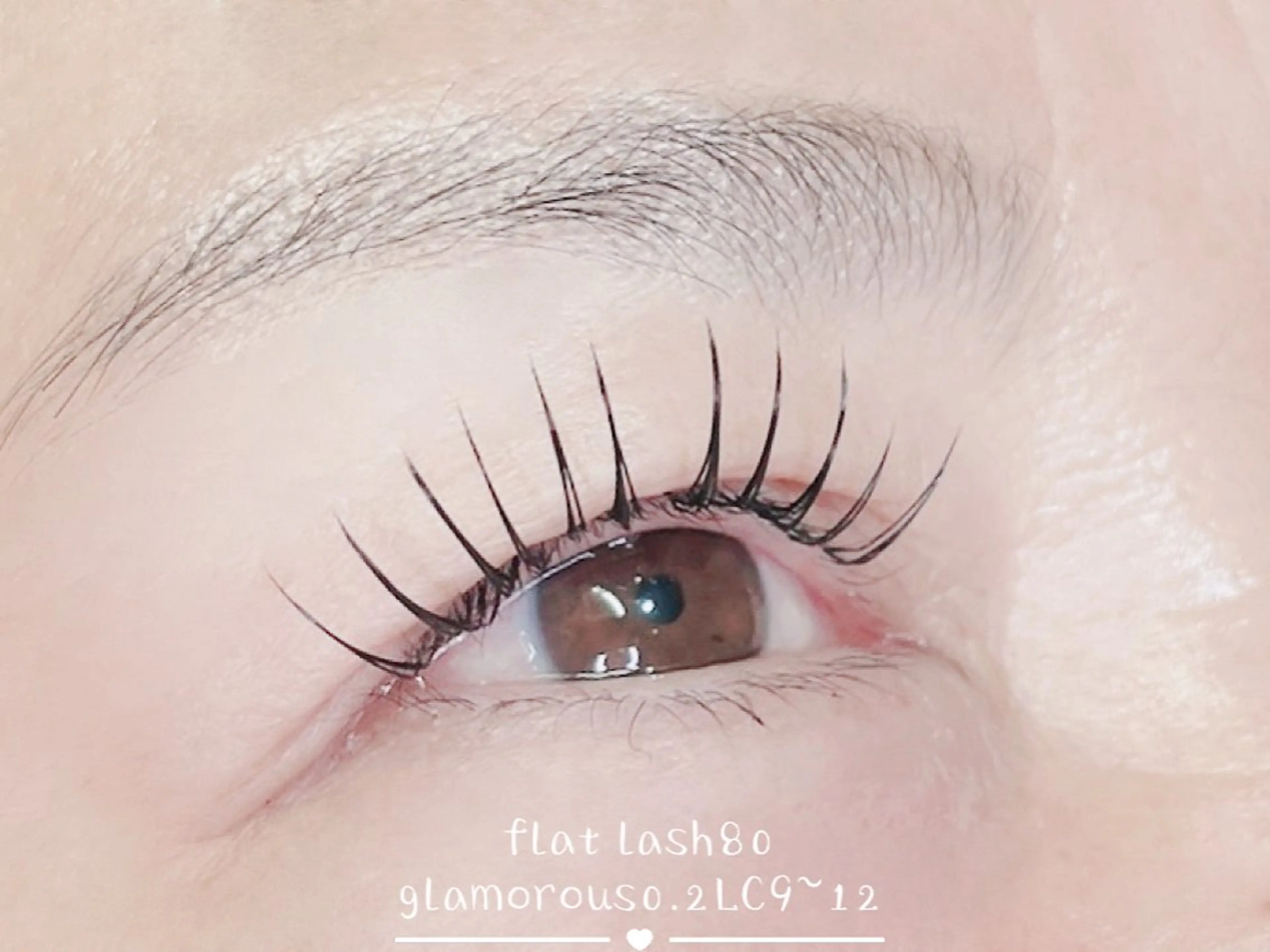 マツエク・マツパ 束感まつ毛 Cカール フラットラッシュ 韓国風マツエク マツエク 若松 絵美のマツエク・マツパデザイン