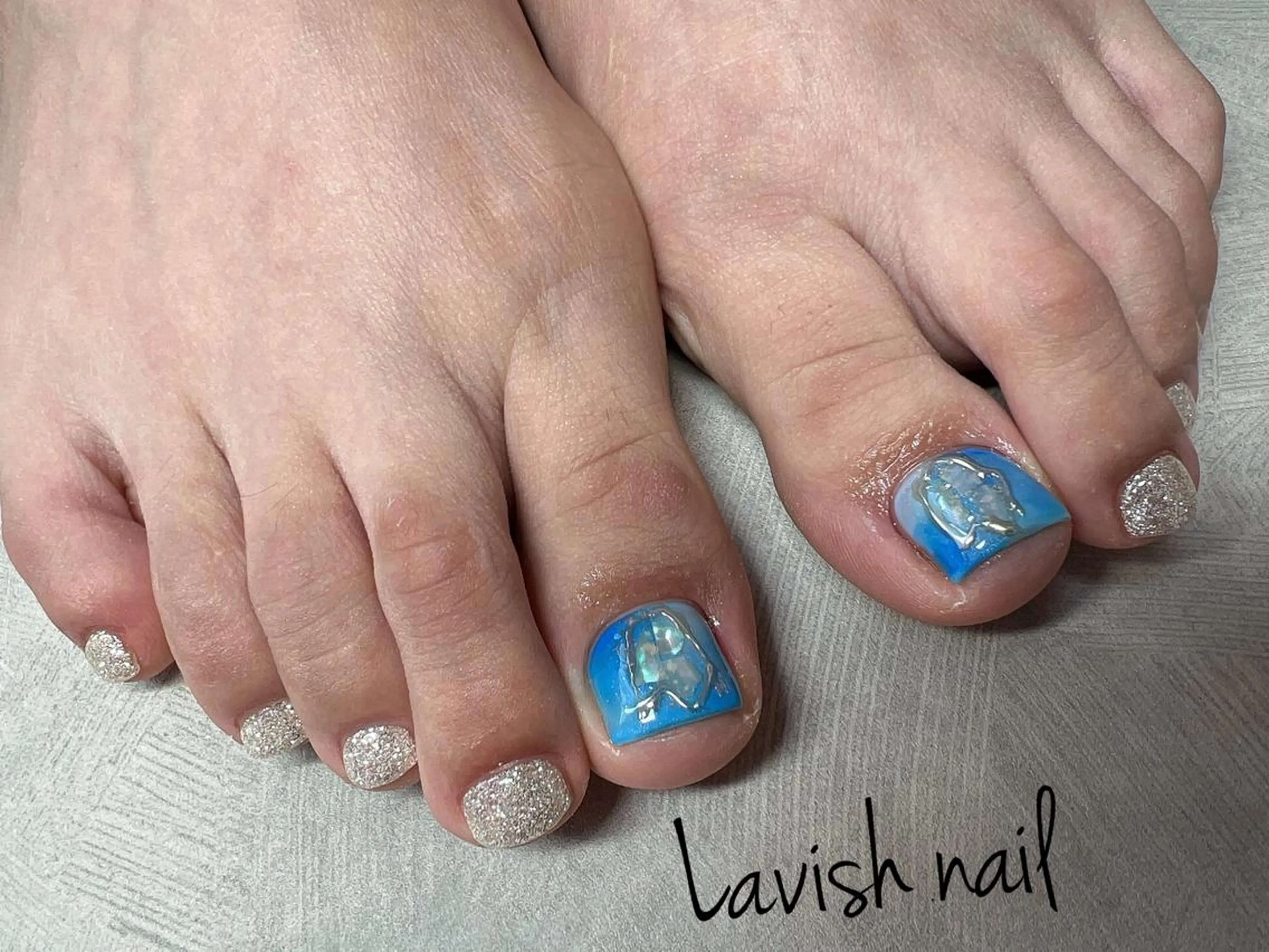 ネイル フットネイル Lavish nailのネイルデザイン
