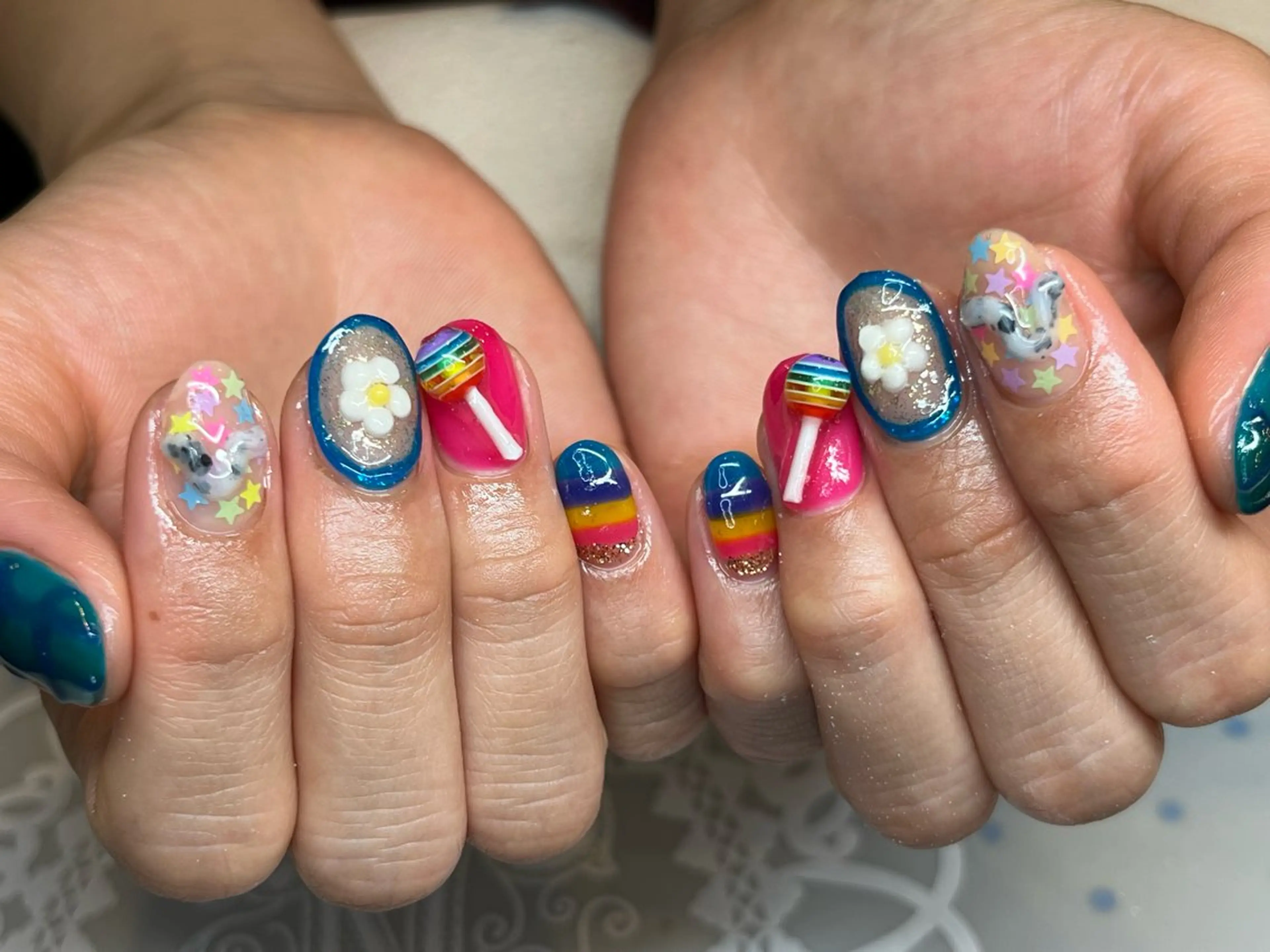 ネイル アートネイル オフィスネイル ワンカラーネイル ショートネイル ネイルサロン　リリーブランシュ所属・森 瑞紀のネイルデザイン