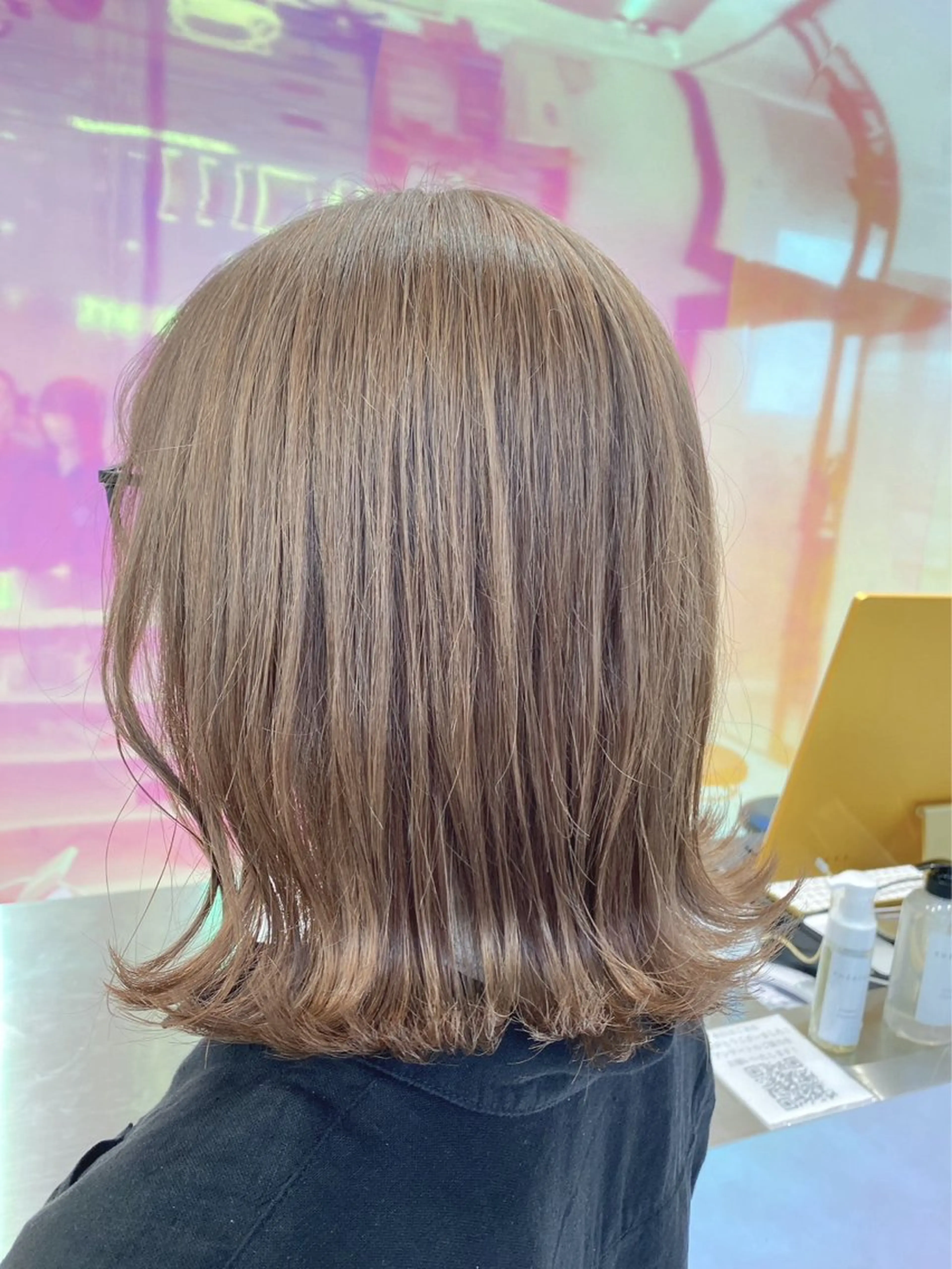 ミディアム カラー パーマ ヘアアレンジ メンズ 🤍透明感カラー🤍 ブリーチ🤍AINEのヘアスタイル