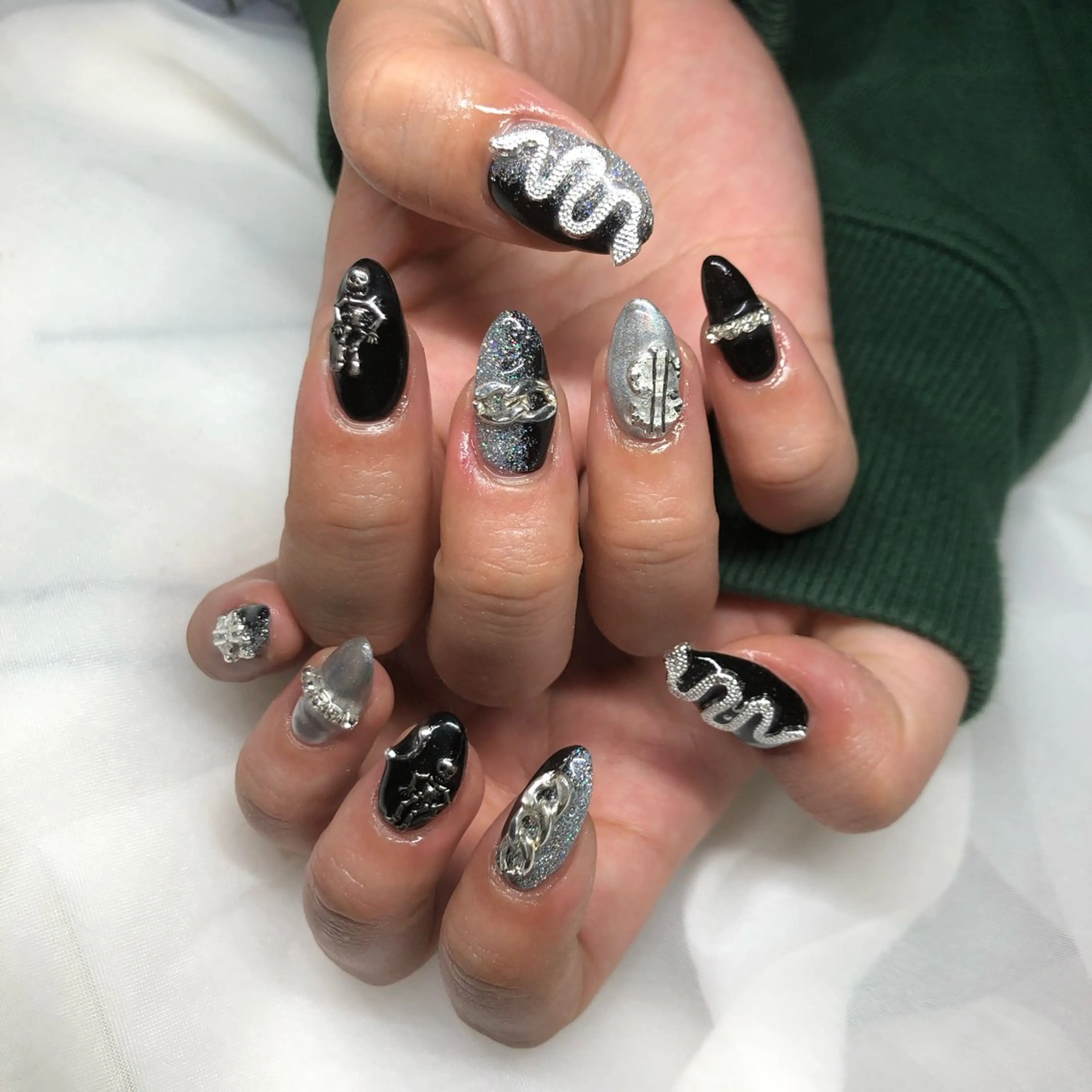 ネイル 長さ出し フレンチネイル ジェルネイル グラデーション マグネットネイル ハンドネイル Gracias. rieのネイルデザイン