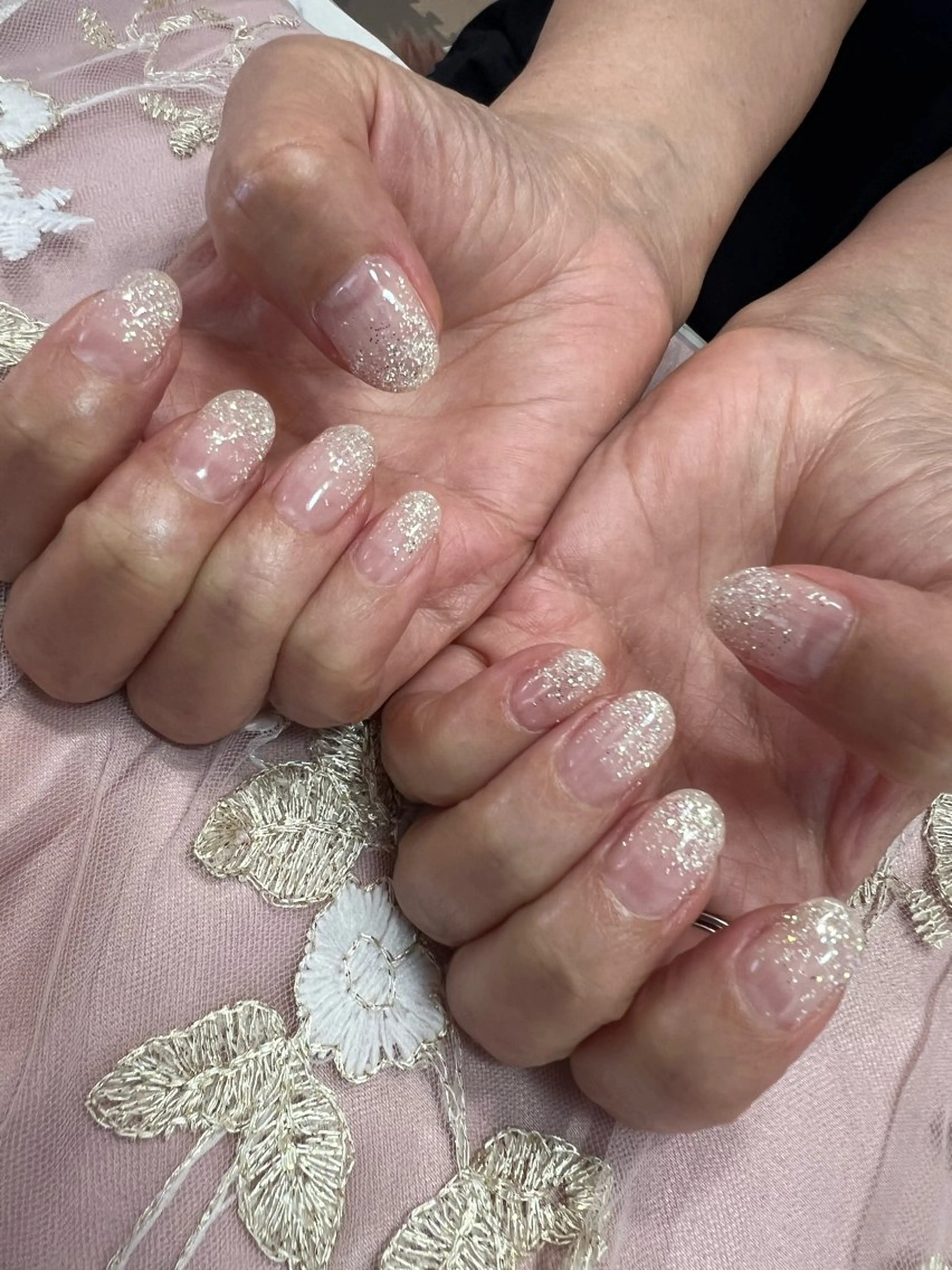 ネイル グラデーション ラメ(グリッター) ラメグラデーション Luminous ⭐︎のネイルデザイン