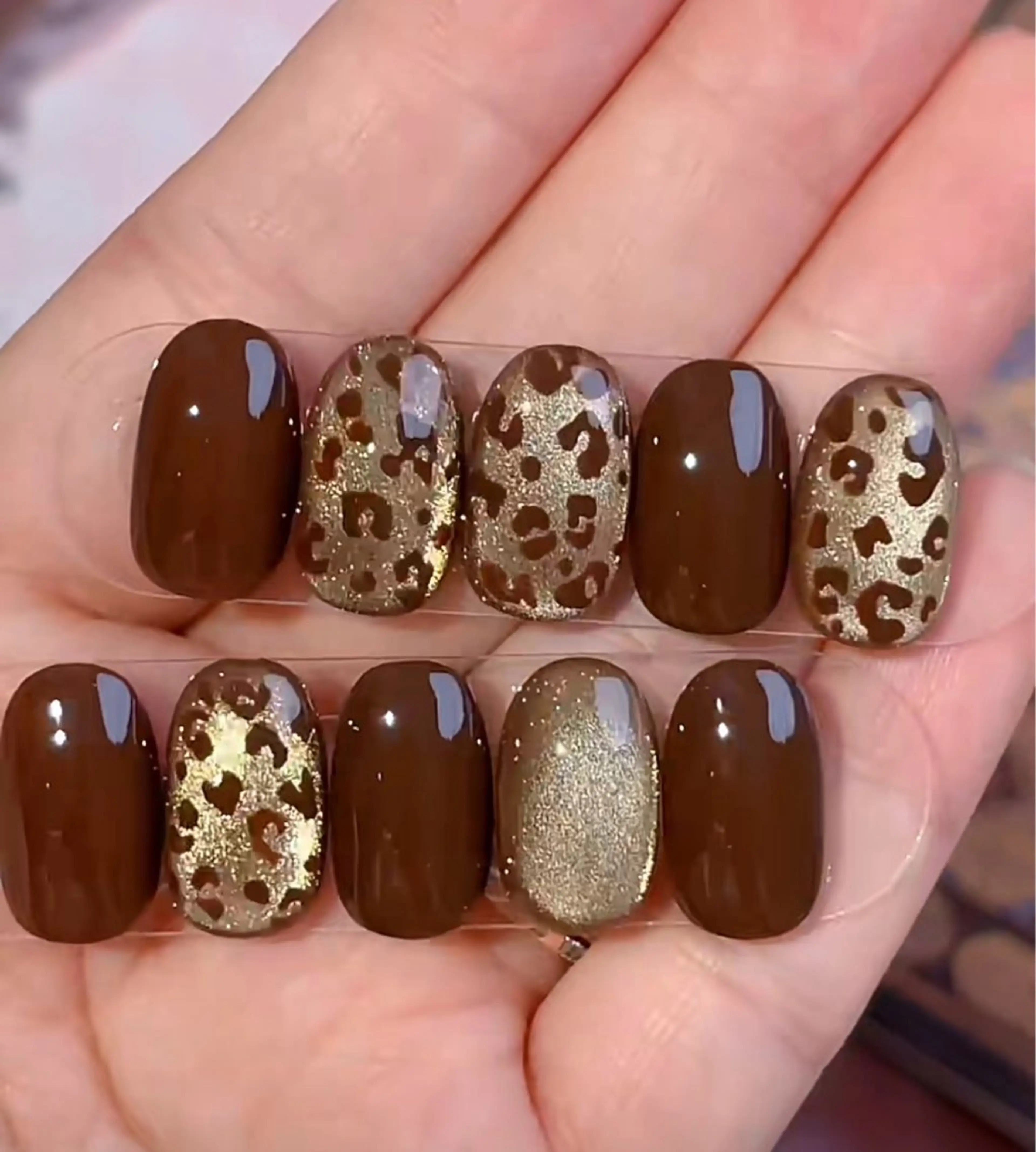 ネイル アートネイル チークネイル 長さ出し フットネイル ジェルネイル ラッキーネイルサロン西川口東口店所属・山田 由奈のネイルデザイン