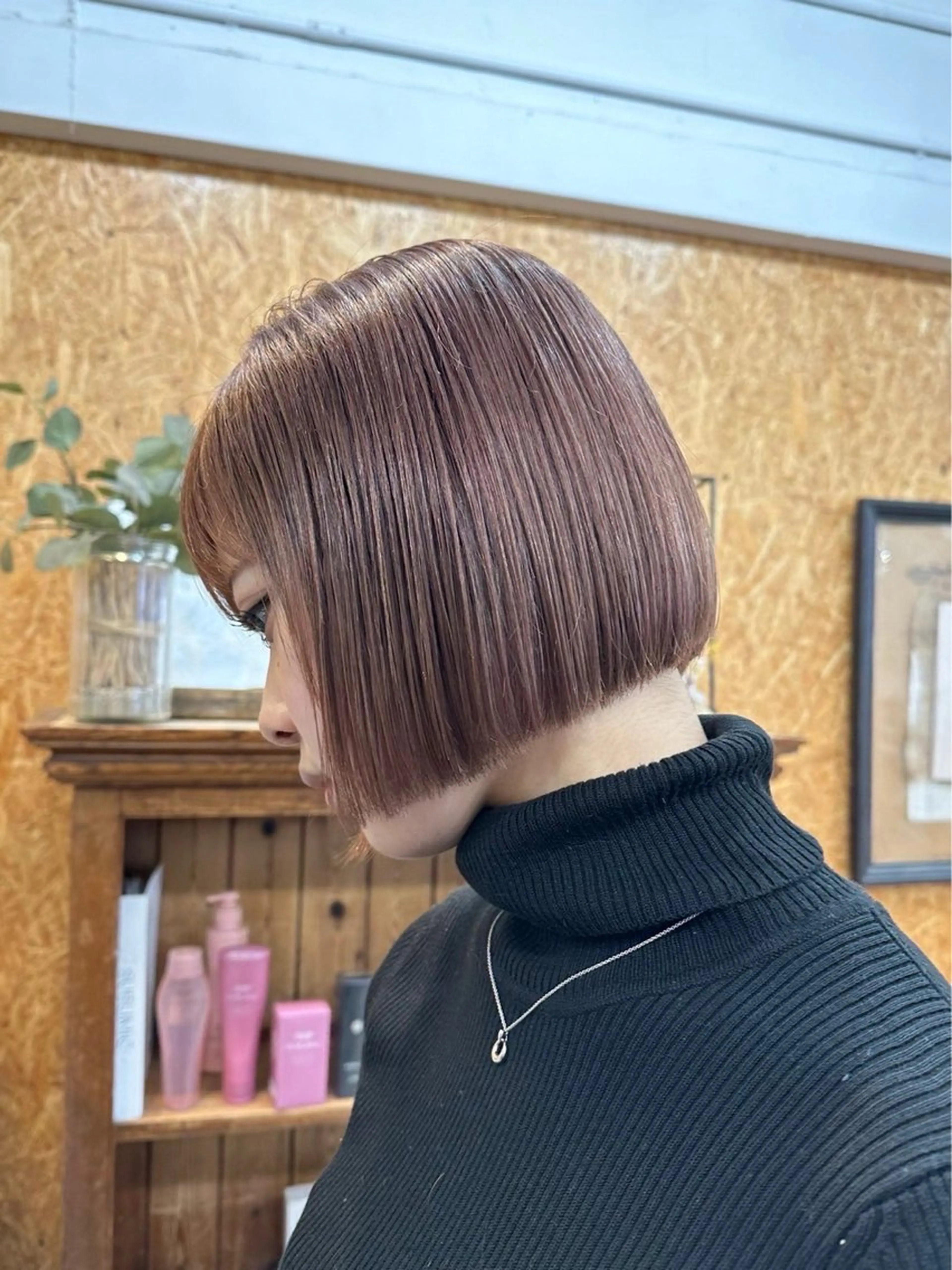 ショート ヘアカラー カラー、縮毛矯正 募集中🖤/横浜のヘアスタイル