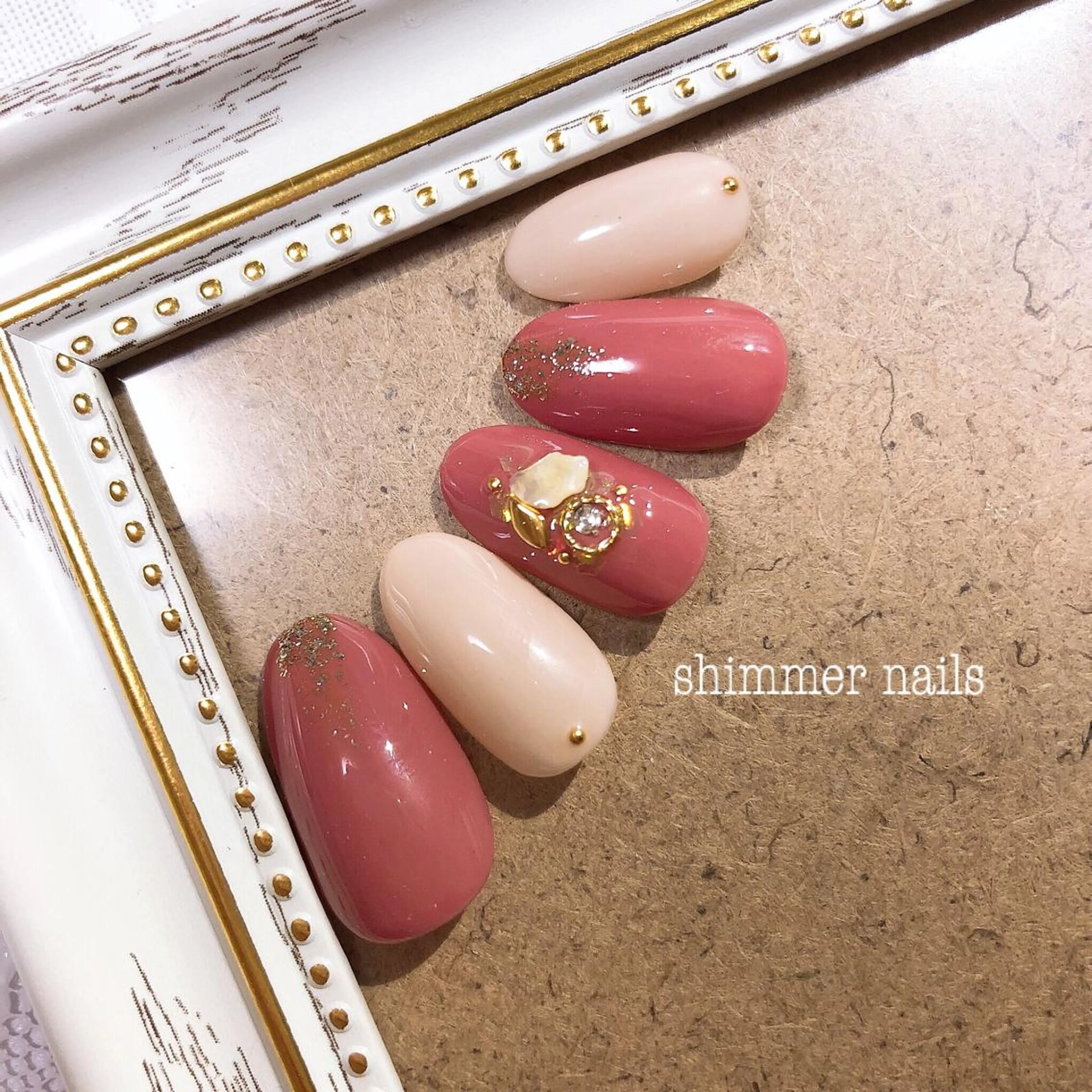 ネイル キラキラネイル ピンク フットネイル shimmer nailsのネイルデザイン