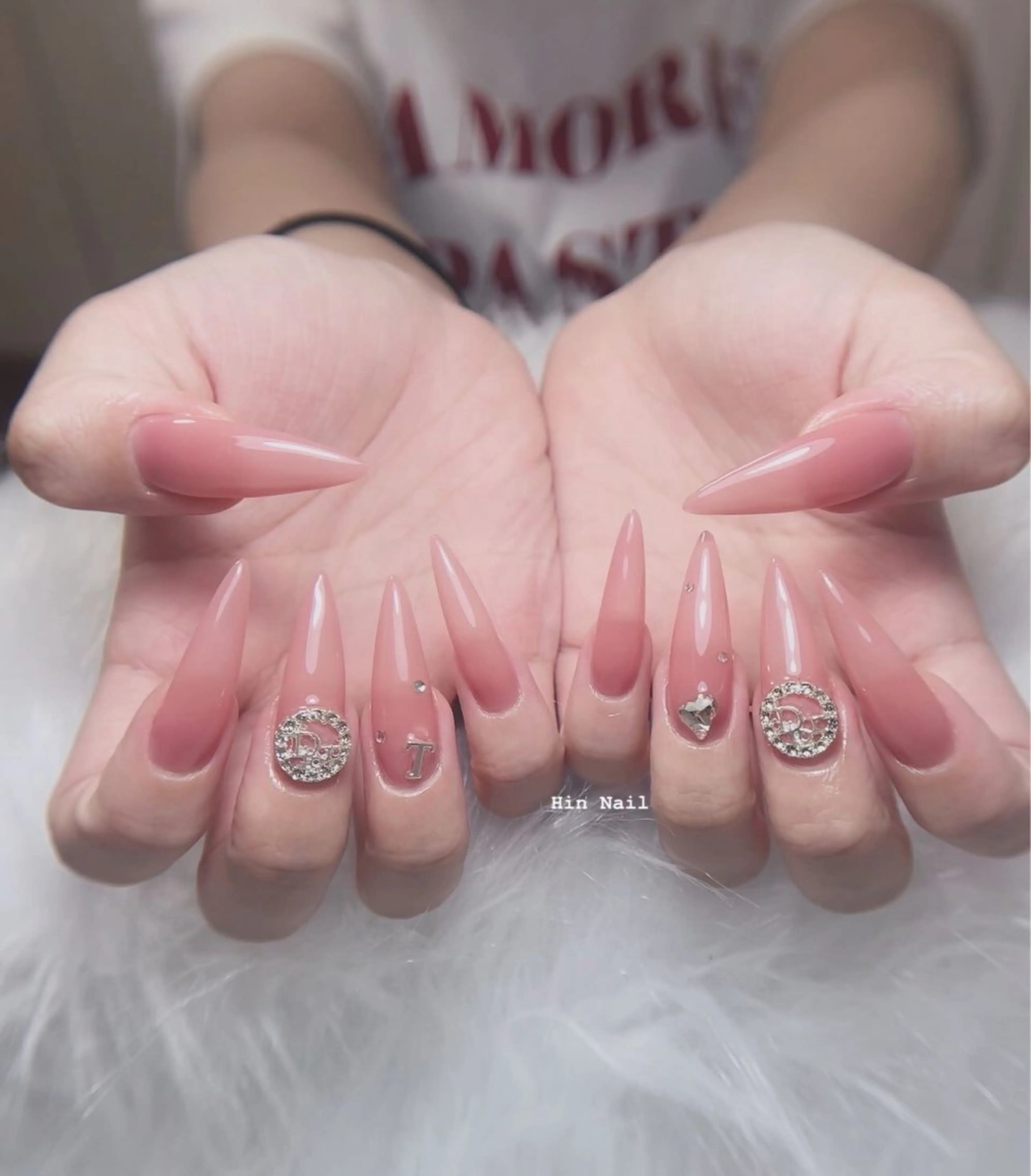 ネイル ハンドネイル Hin Nail Osaka所属・Hin Nailsのネイルデザイン