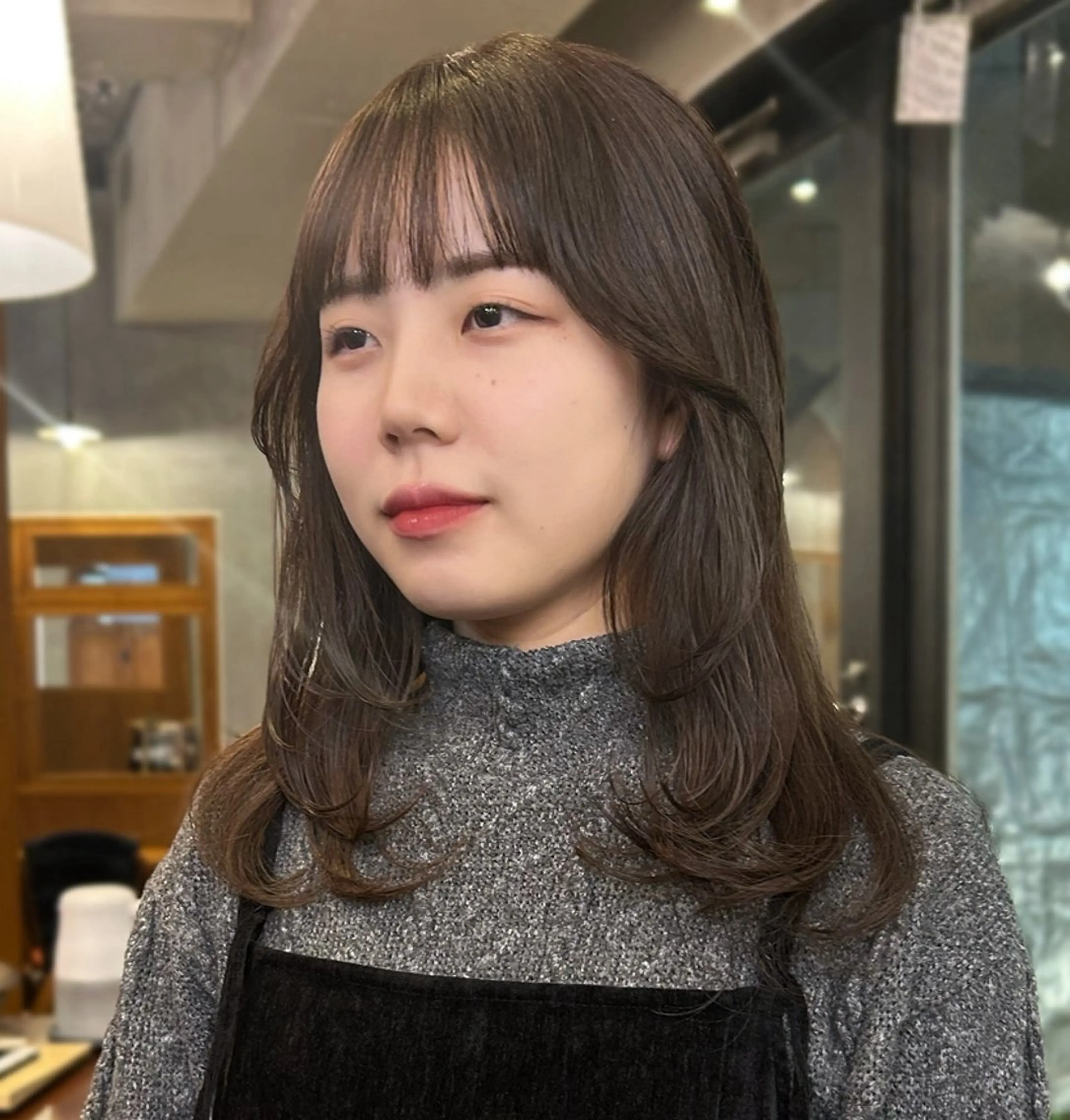 ミディアム カラー ミディアムレイヤー オリーブカラー レイヤーカット tete nico所属・似合わせ/ヘアカラー nanami🌸のヘアスタイル