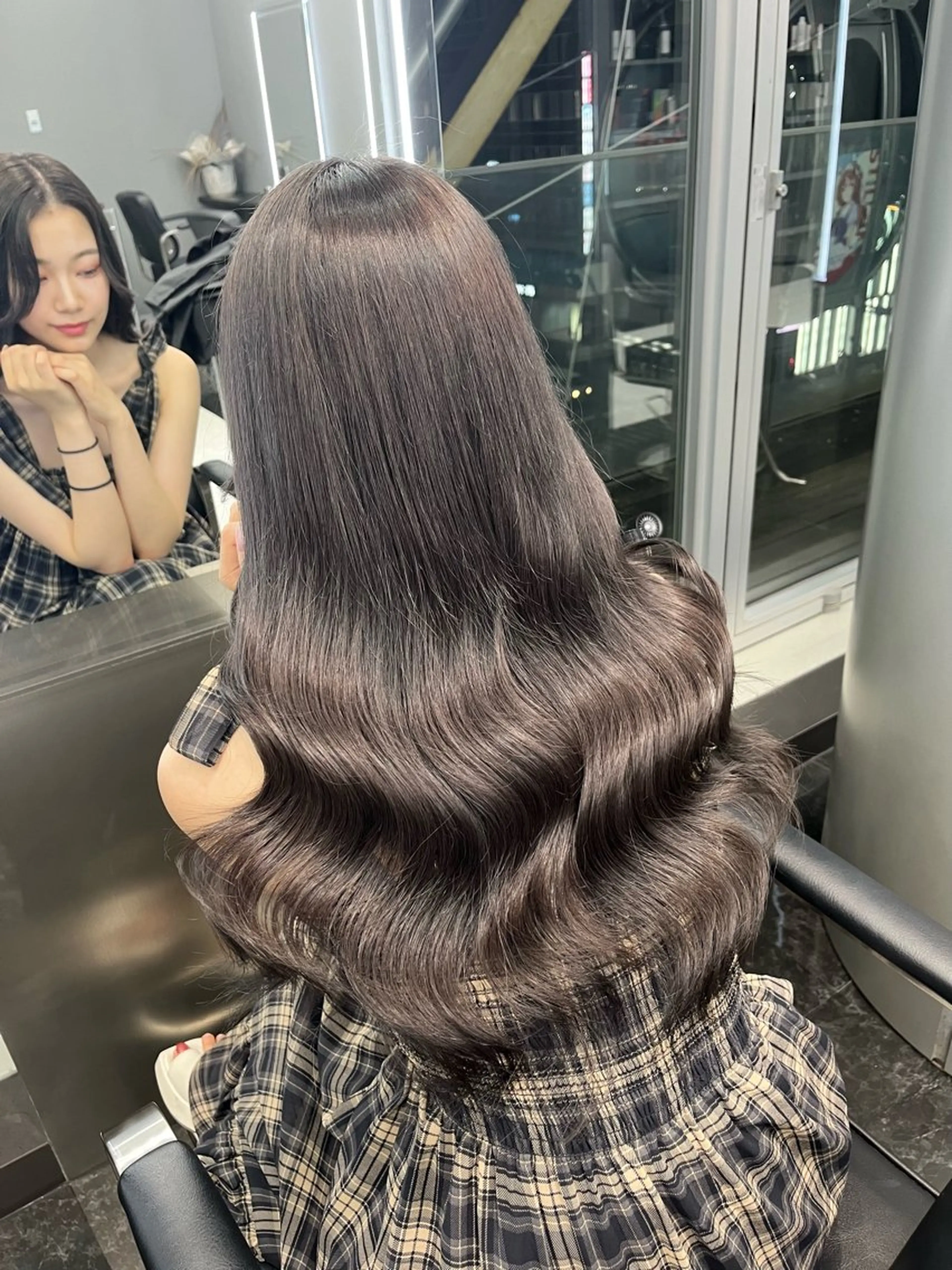 ロング カラー カット ヘアカラー トリートメント ヘアセット 韓国ヘア🖤/透明感 shihoのヘアスタイル