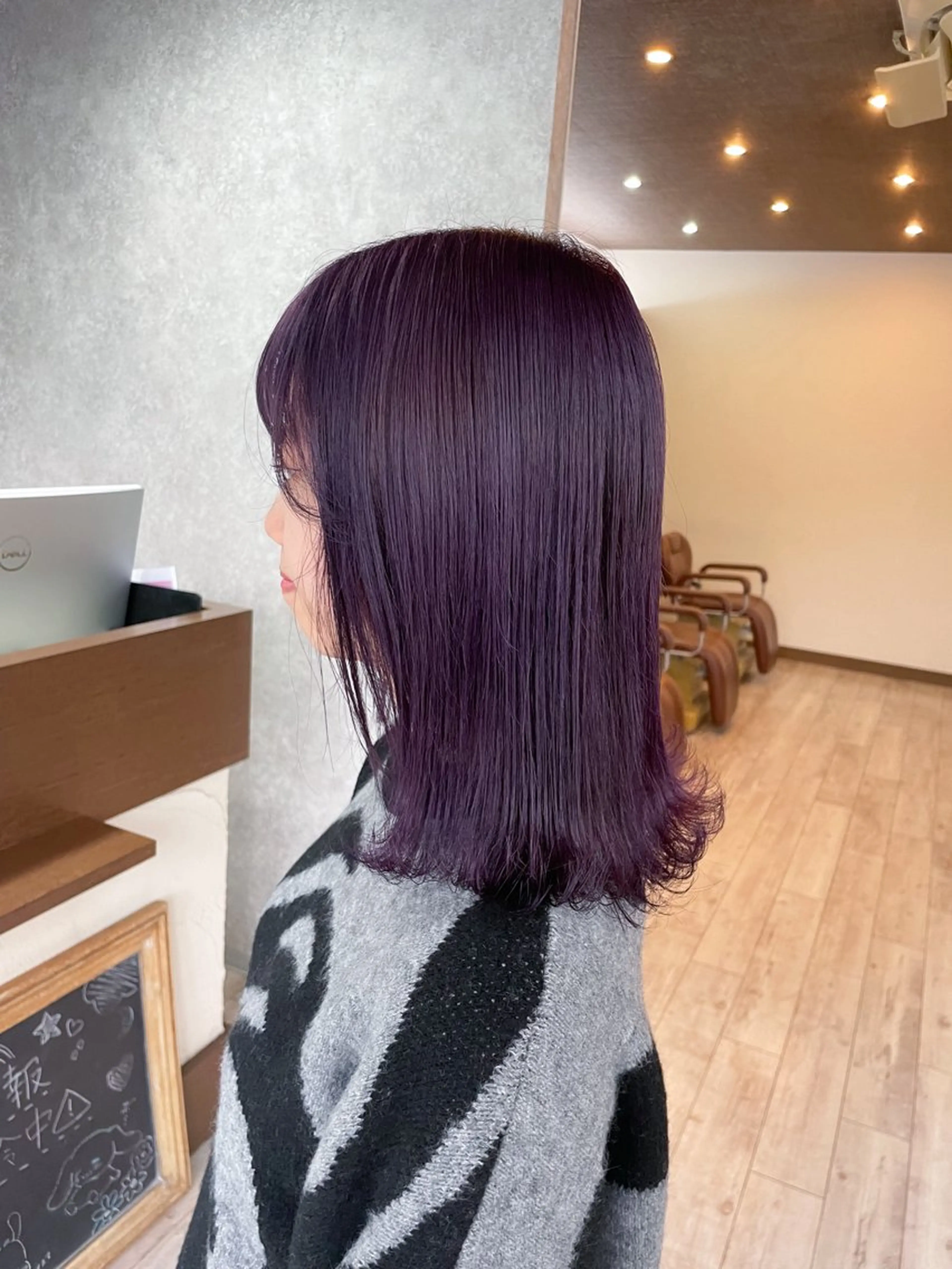 セミロング カラー ラベンダーカラー ラベンダーピンク ピンクカラー ヘアカラー トリートメント イワタ マハ/ minim hairのヘアスタイル