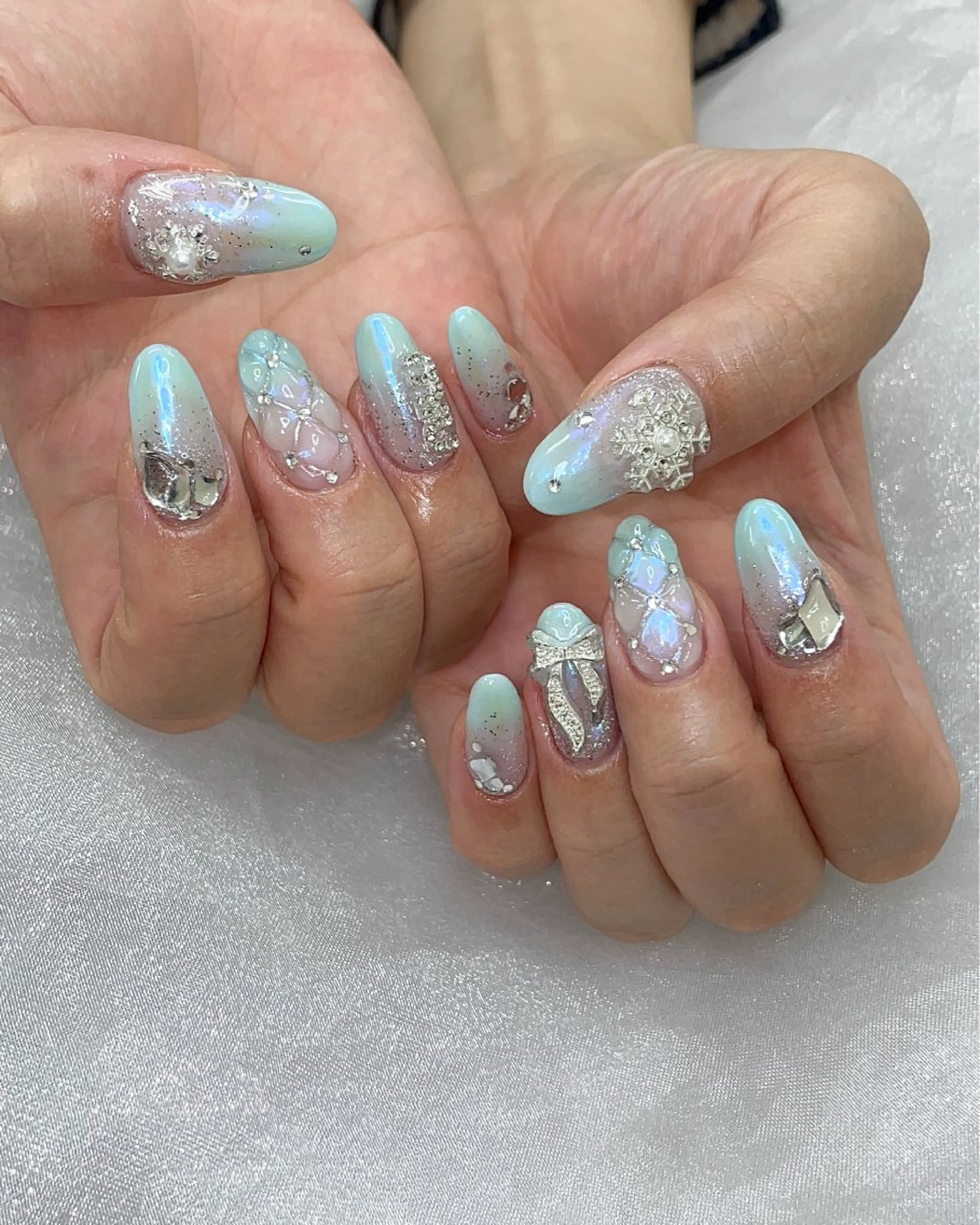 ネイル 持ち込み ハンドネイル 五十嵐 美智のネイルデザイン