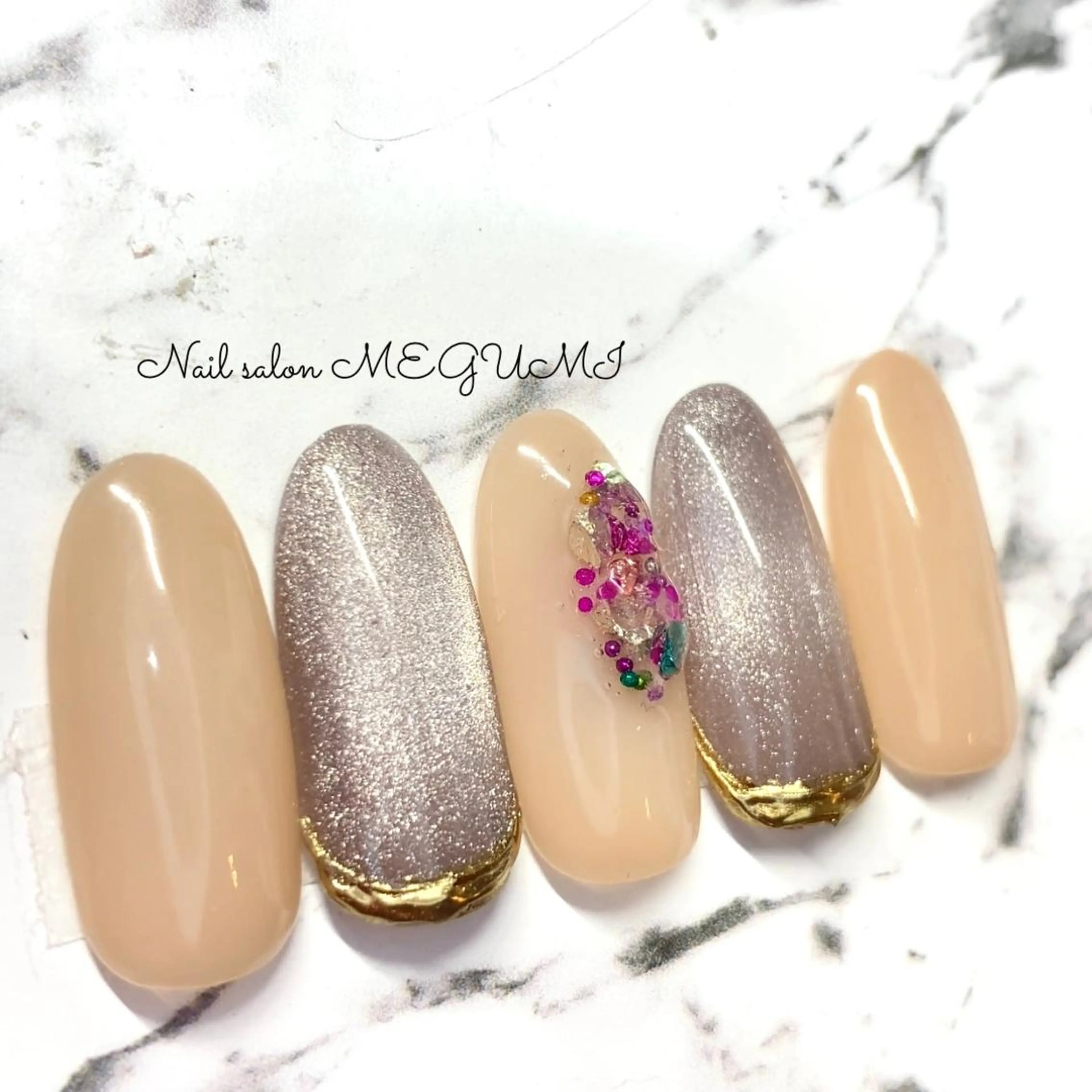 ネイル Nail salon MEGUMIのネイルデザイン