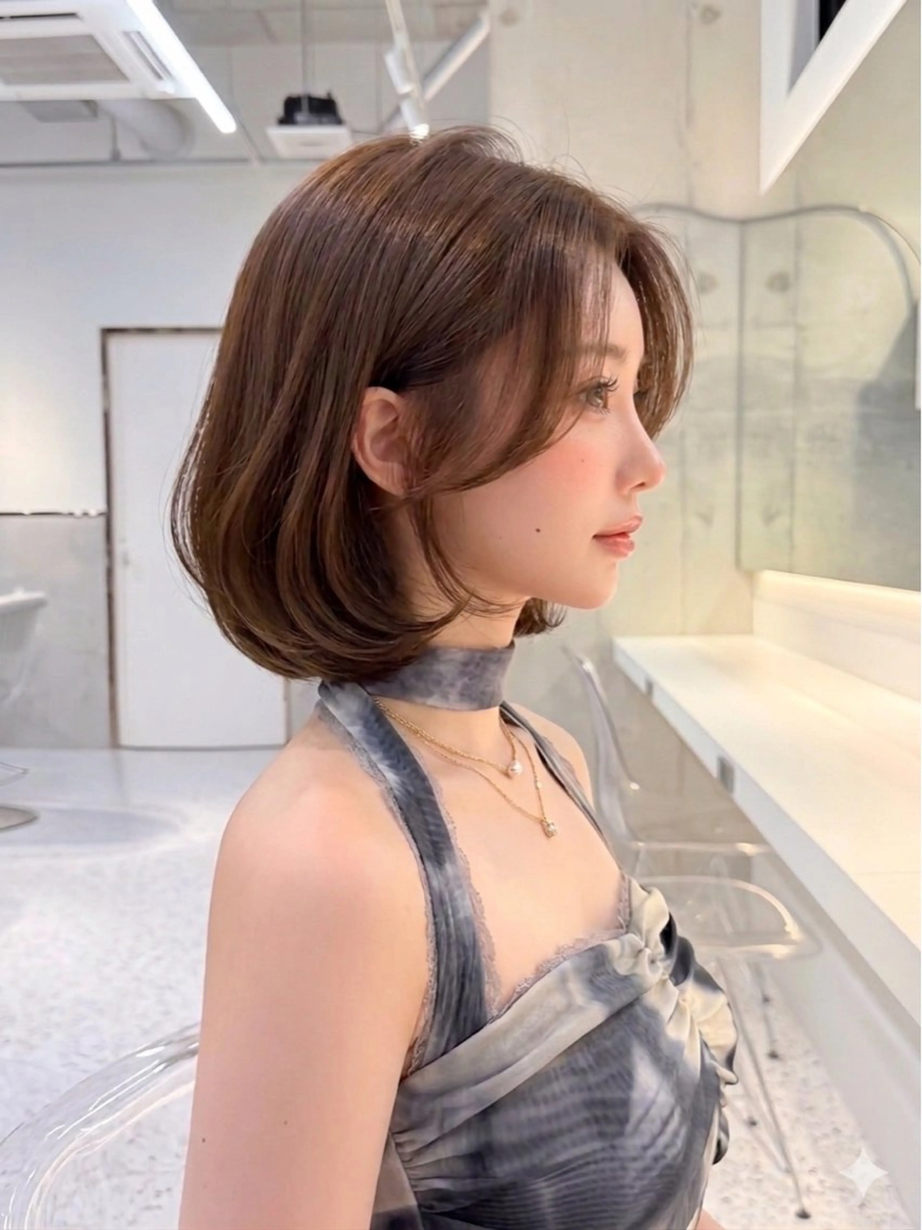 ショート カラー 木元 瑛✂︎ボブのヘアスタイル