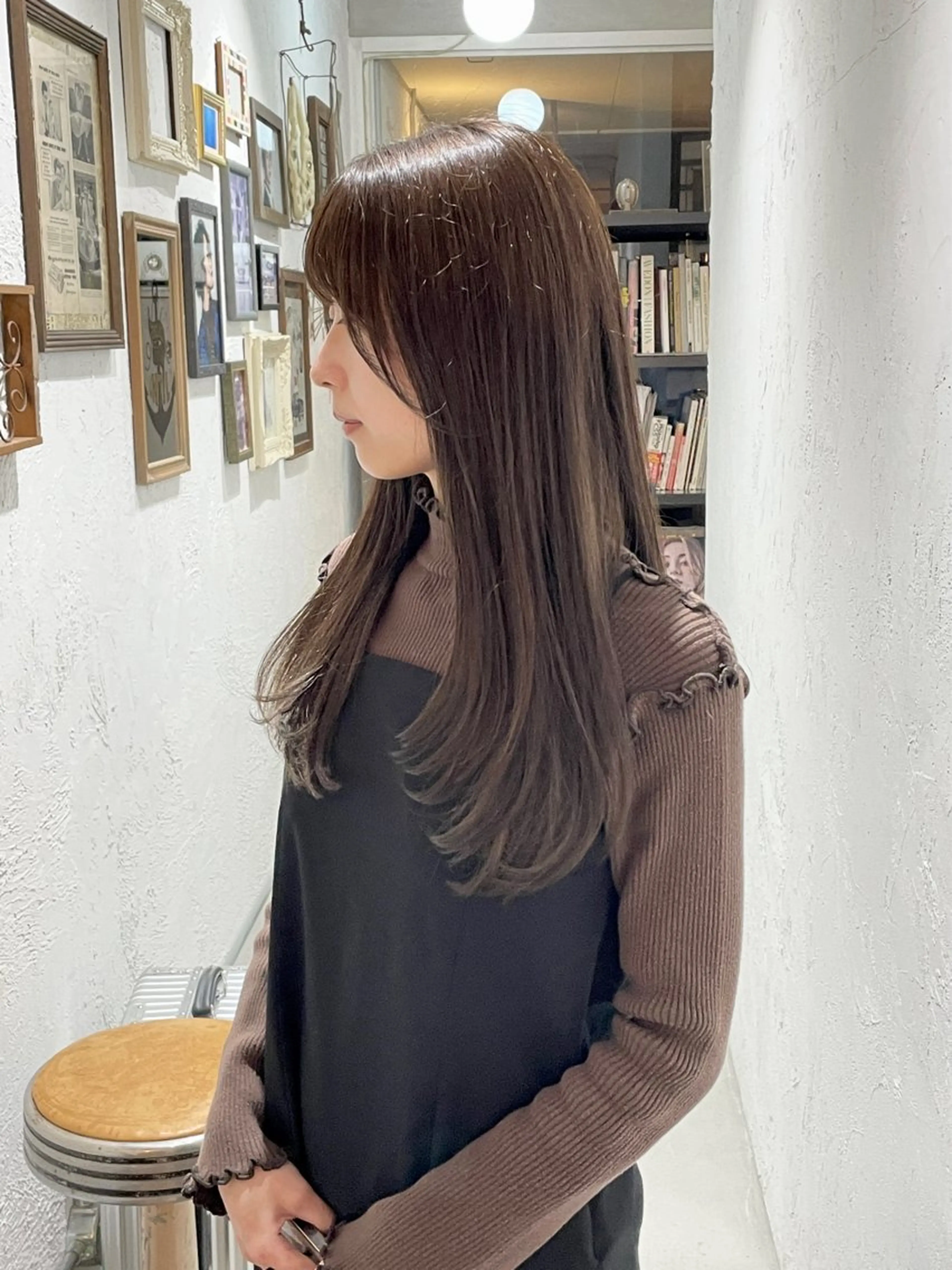 デザインカット + ファッションカラー＋ウエラQUICKトリートメント　¥18150 → ¥13200の写真