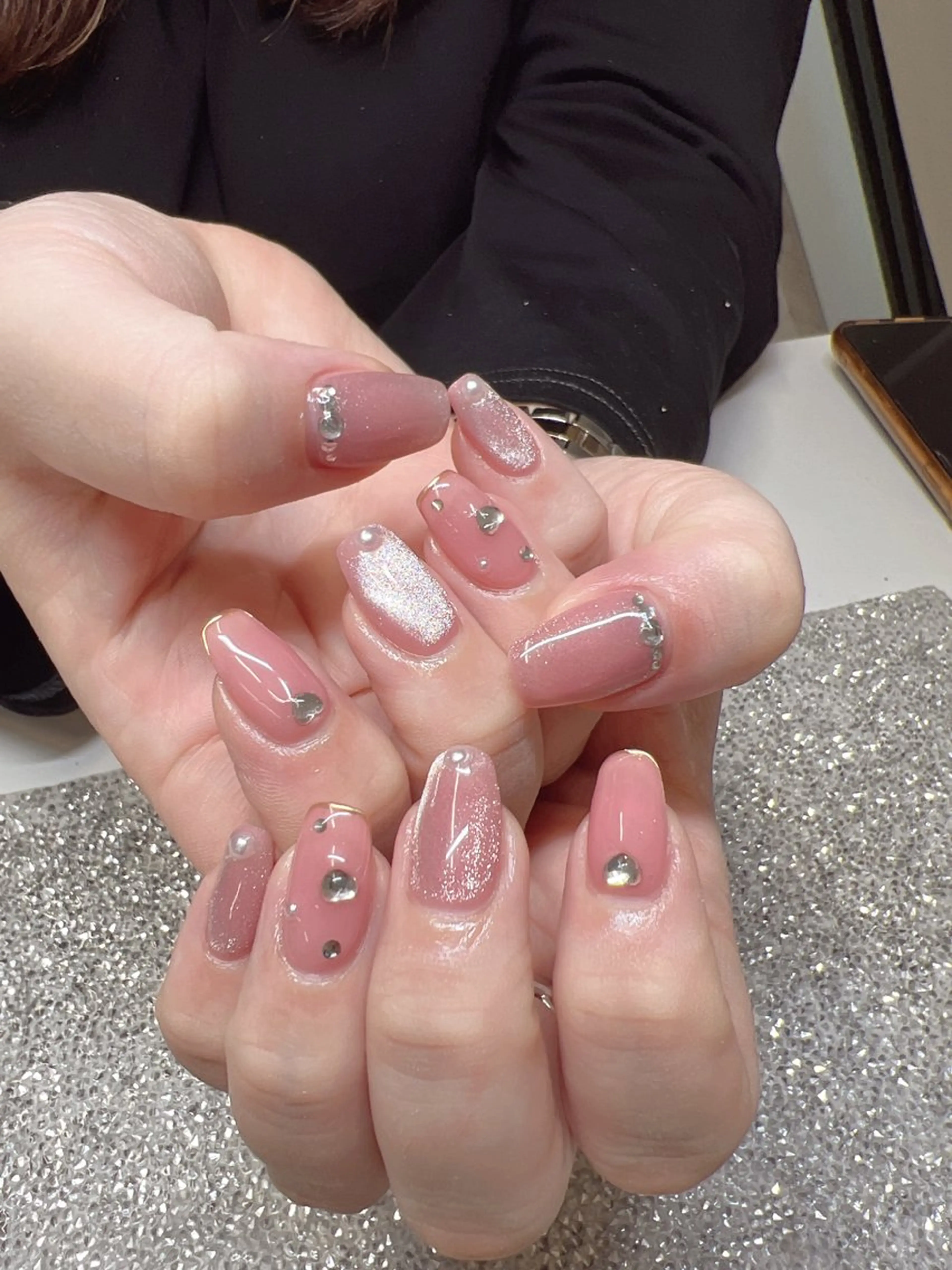 ネイル Guarendo錦糸町店所属・ガレンドウ 白澤 愛子のネイルデザイン