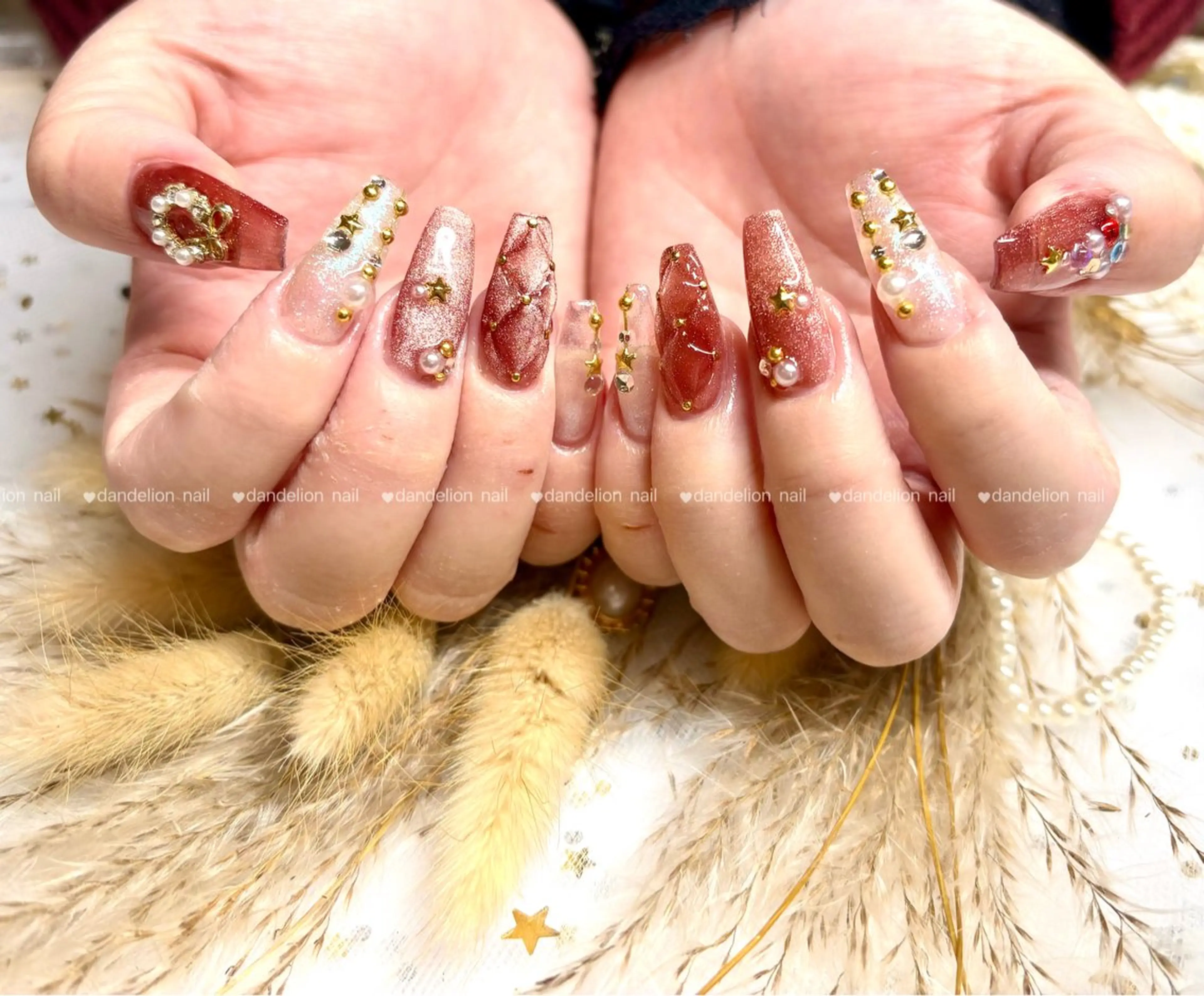 ネイル 持ち込み スカルプネイル ワンホンネイル 冬ネイル クリスマス ハンドネイル dandelion nail北千住のネイルデザイン