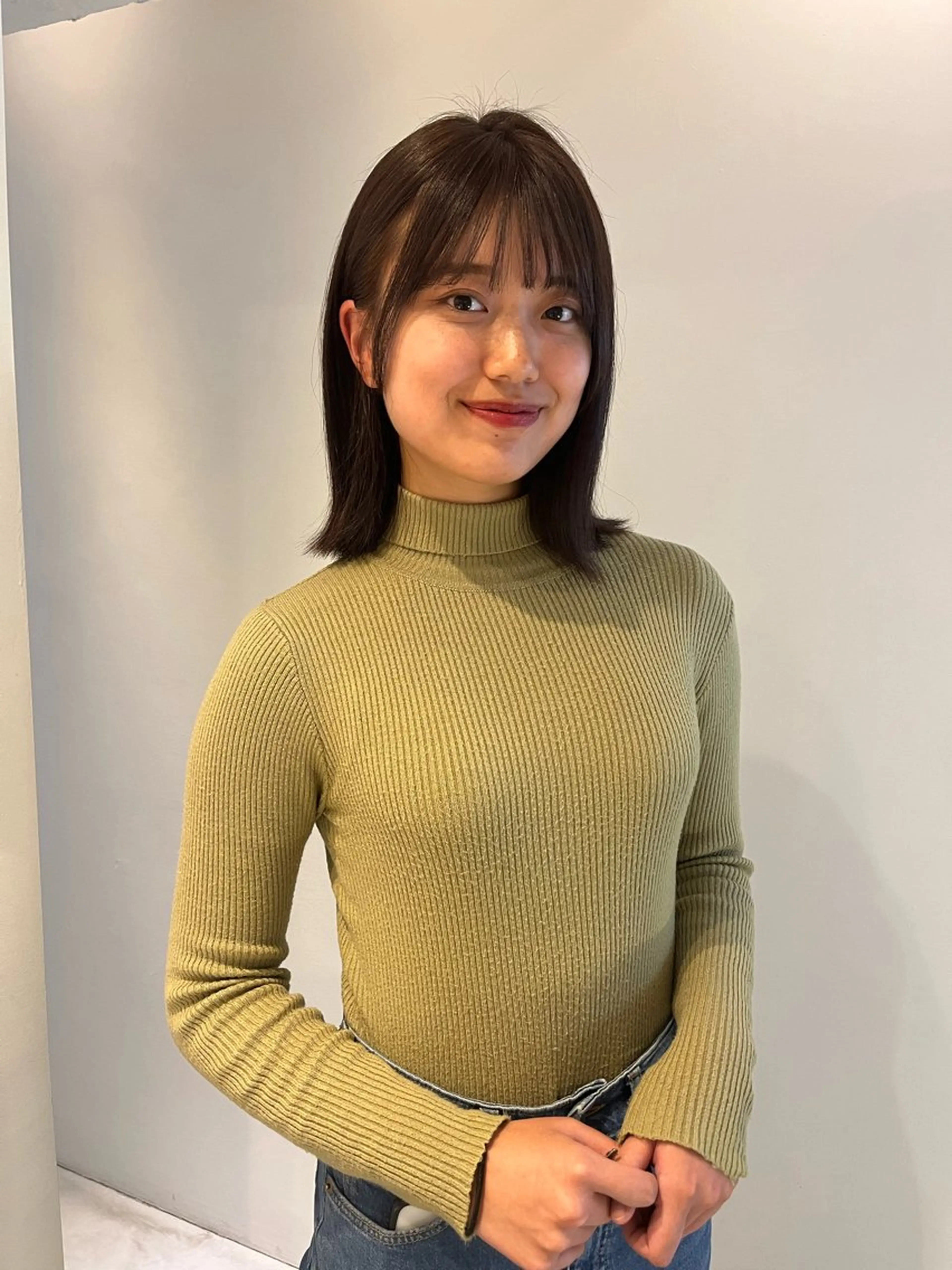 セミロング ALLYS 渋谷店所属・最高級の艶のある カラーmei🎨のヘアスタイル