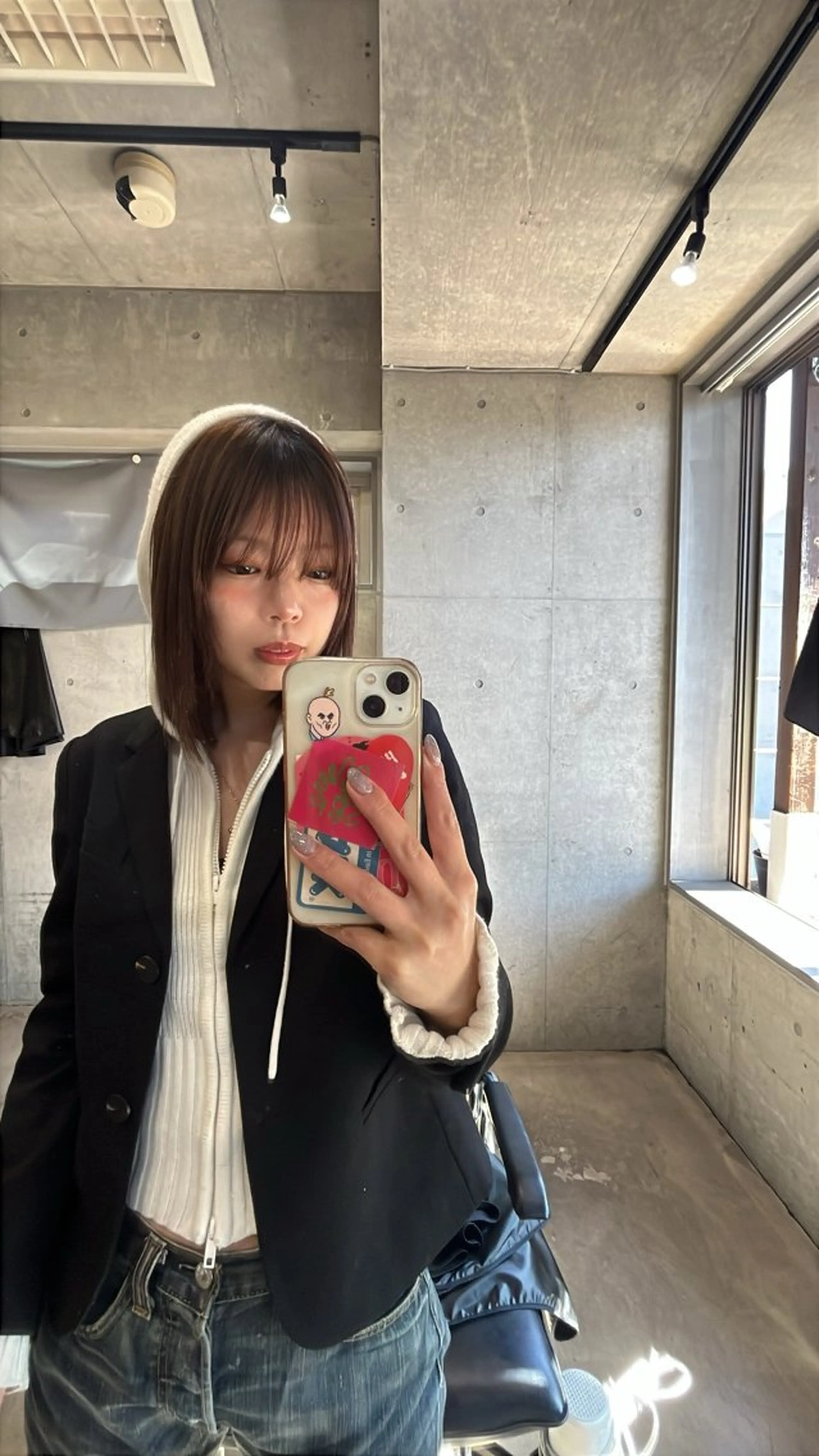 ミディアム ミディアムレイヤー アッシュ オレンジブラウン ボブ 顔まわりレイヤー カット ヘアカラー レイヤーカット\ウル フ　chinatsuのヘアスタイル