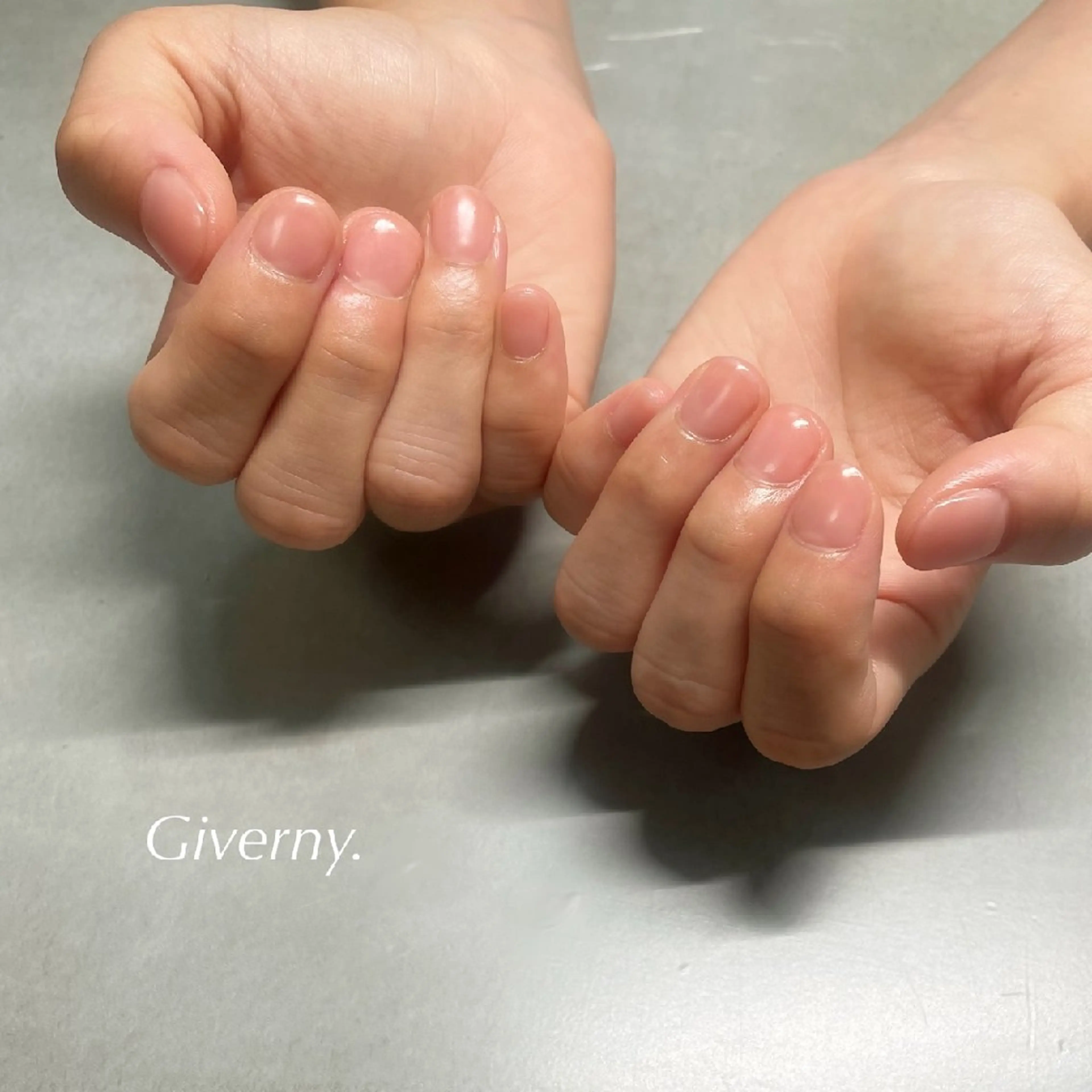 ネイル マットネイル ワンカラーネイル ピンク ピンクベージュ シンプルネイル ハンドネイル Giverny .のネイルデザイン