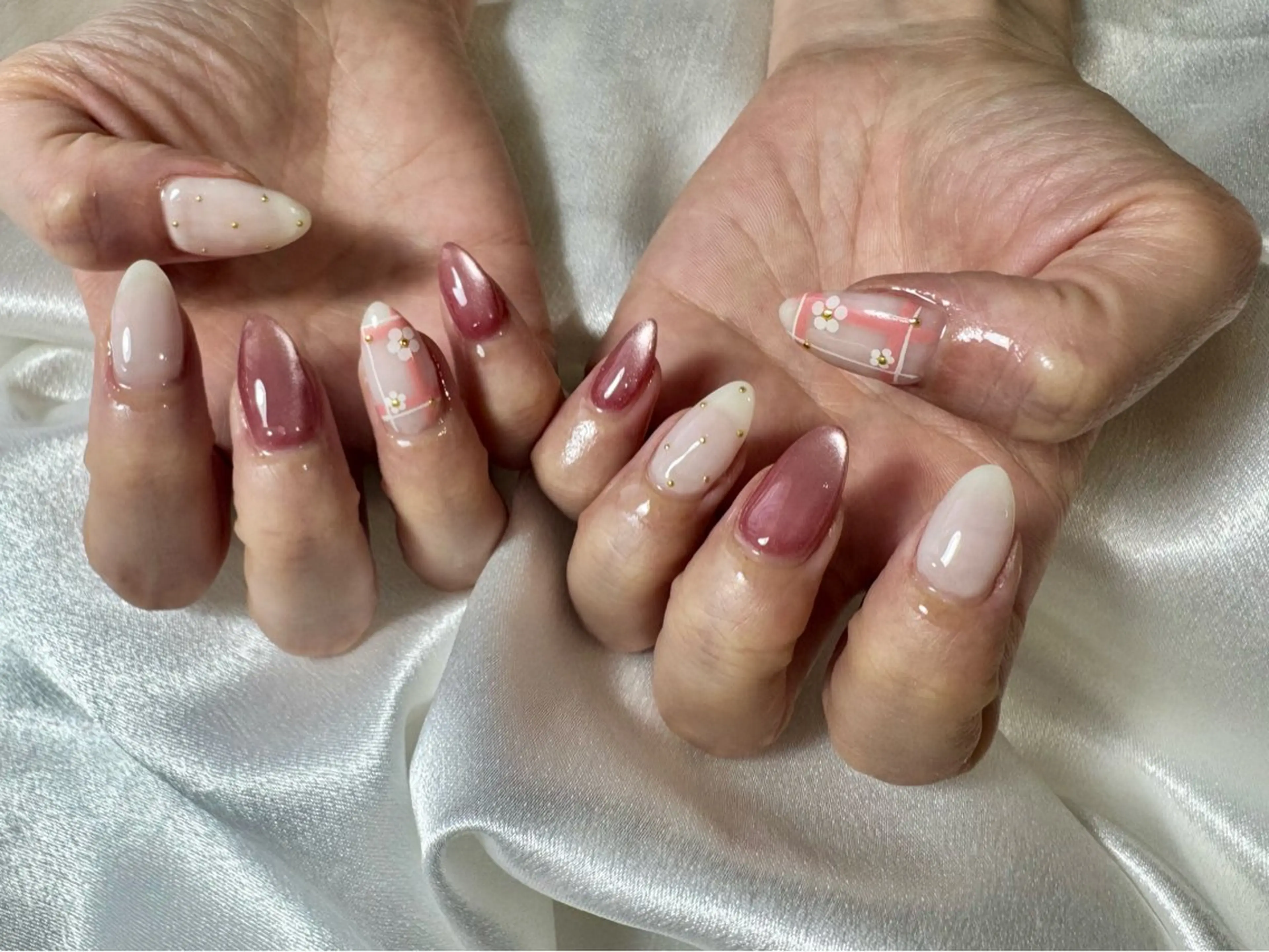 ネイル オーロラネイル 桜ネイル フラワーネイル フットネイル フレンチネイル ハンドネイル kikinail 溝の口のネイルデザイン