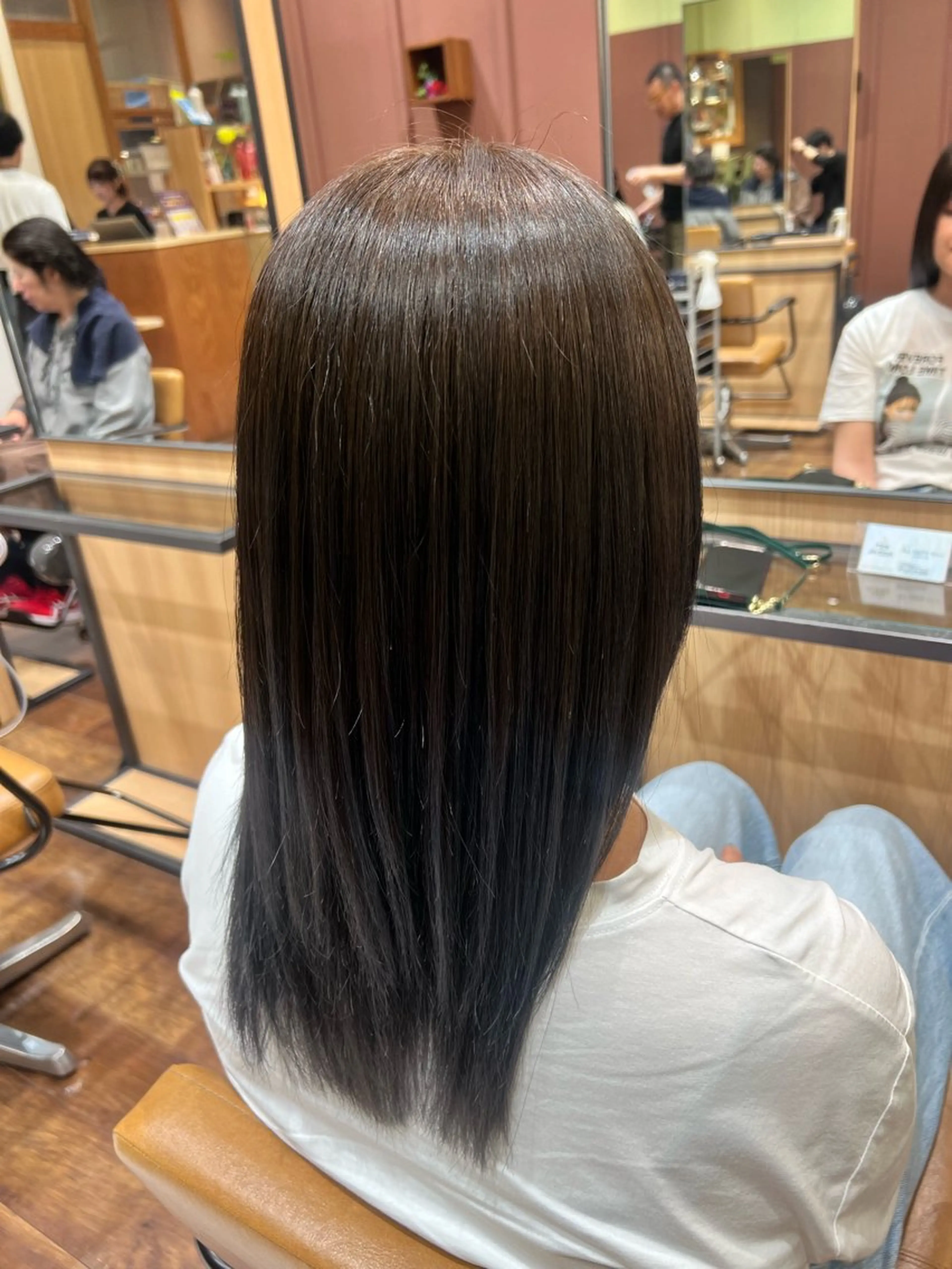 セミロング カラー 🌻井上 マリー🌻のヘアスタイル